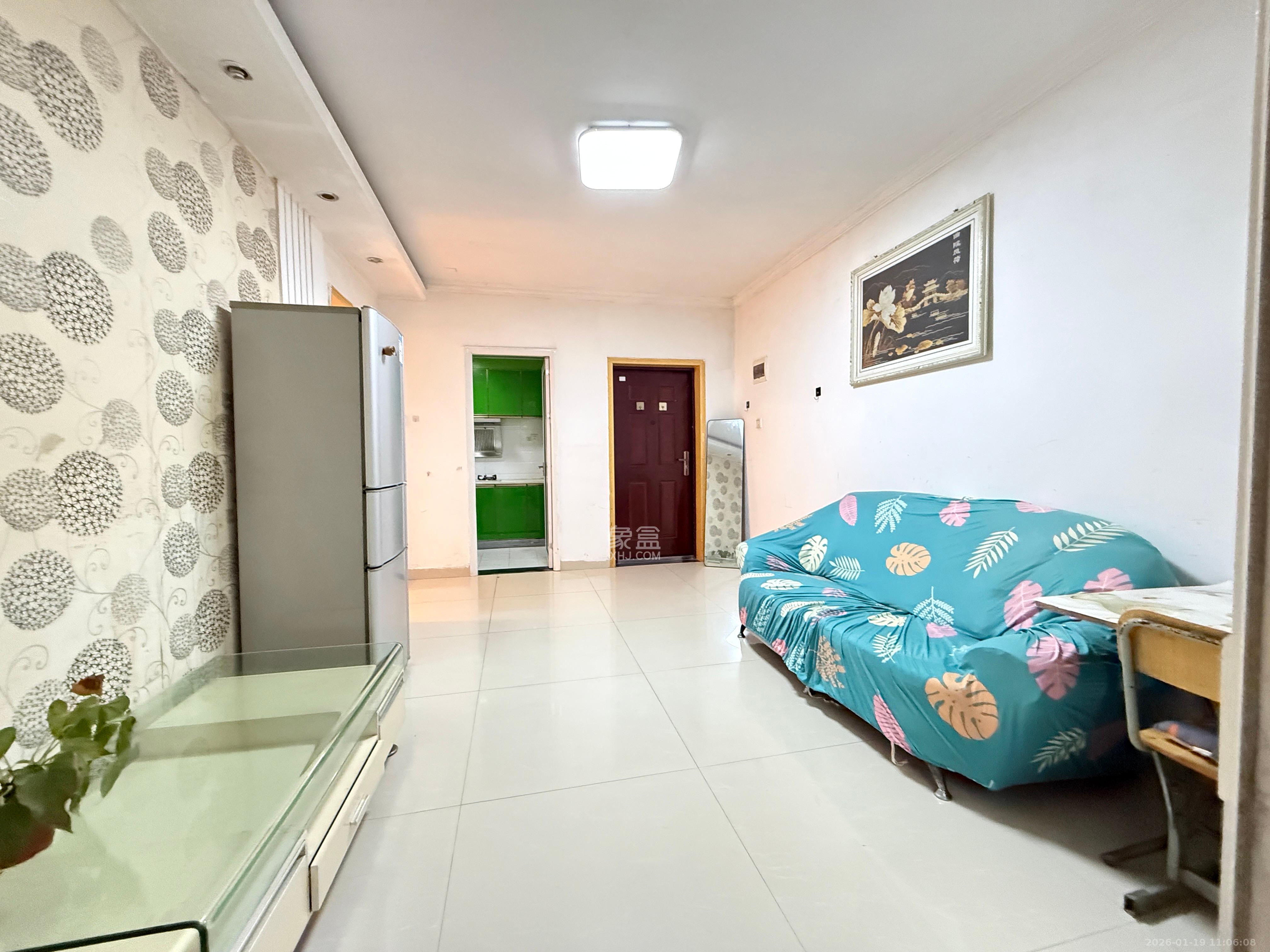 润芳园  1室1厅1卫    1600.0元/月