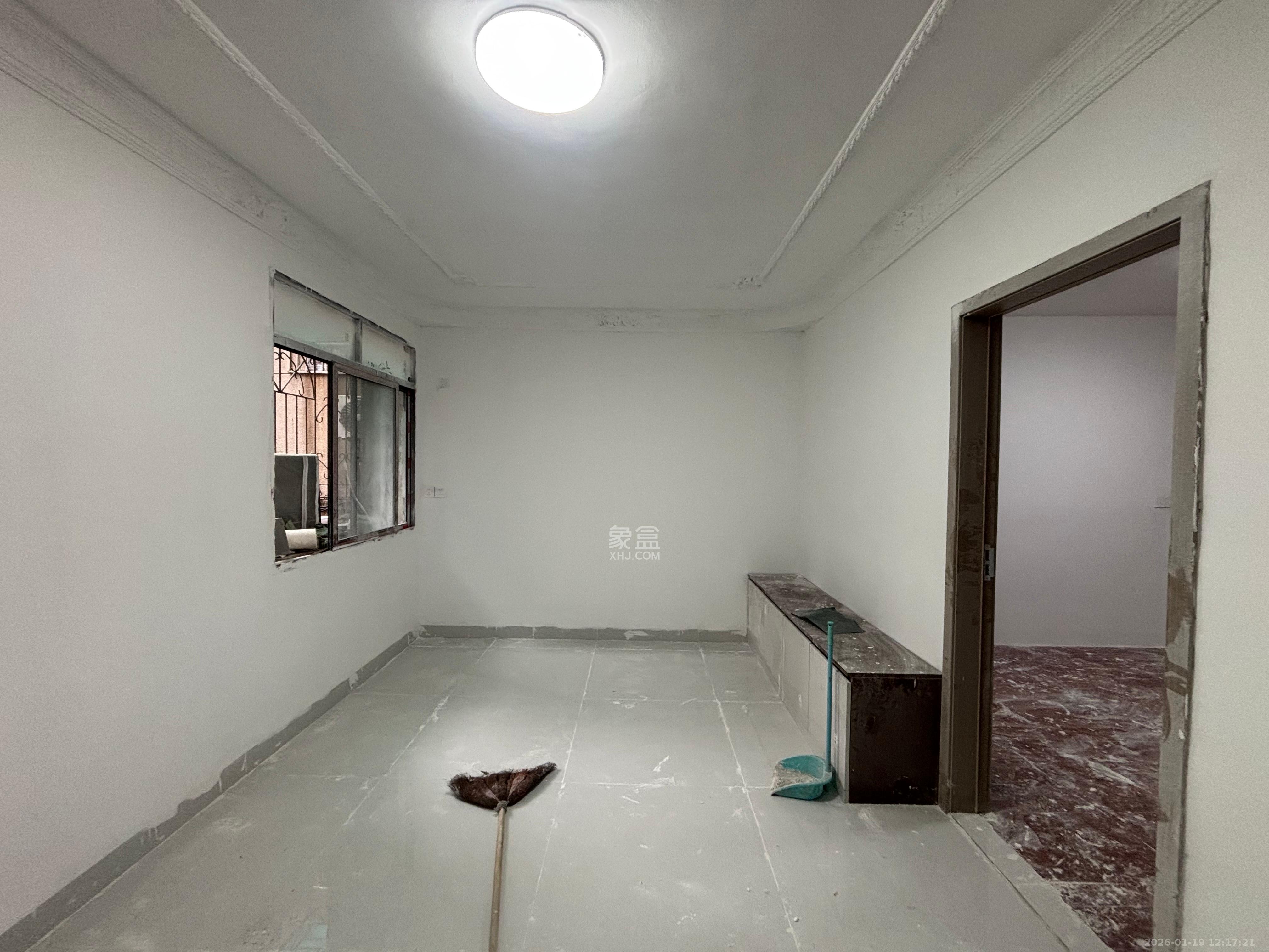 向韶村  2室1厅1卫    2500.0元/月