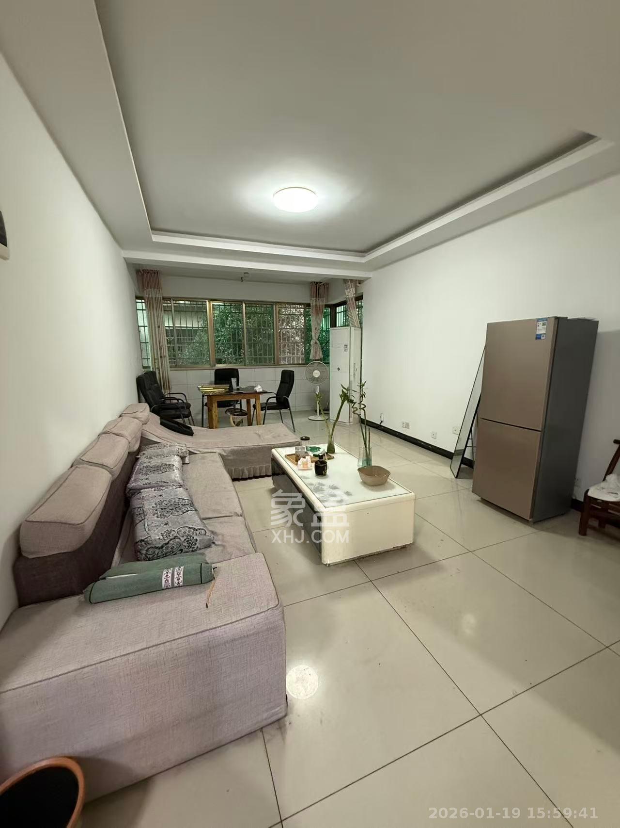 金桂小区一期  3室1厅1卫    1800.0元/月