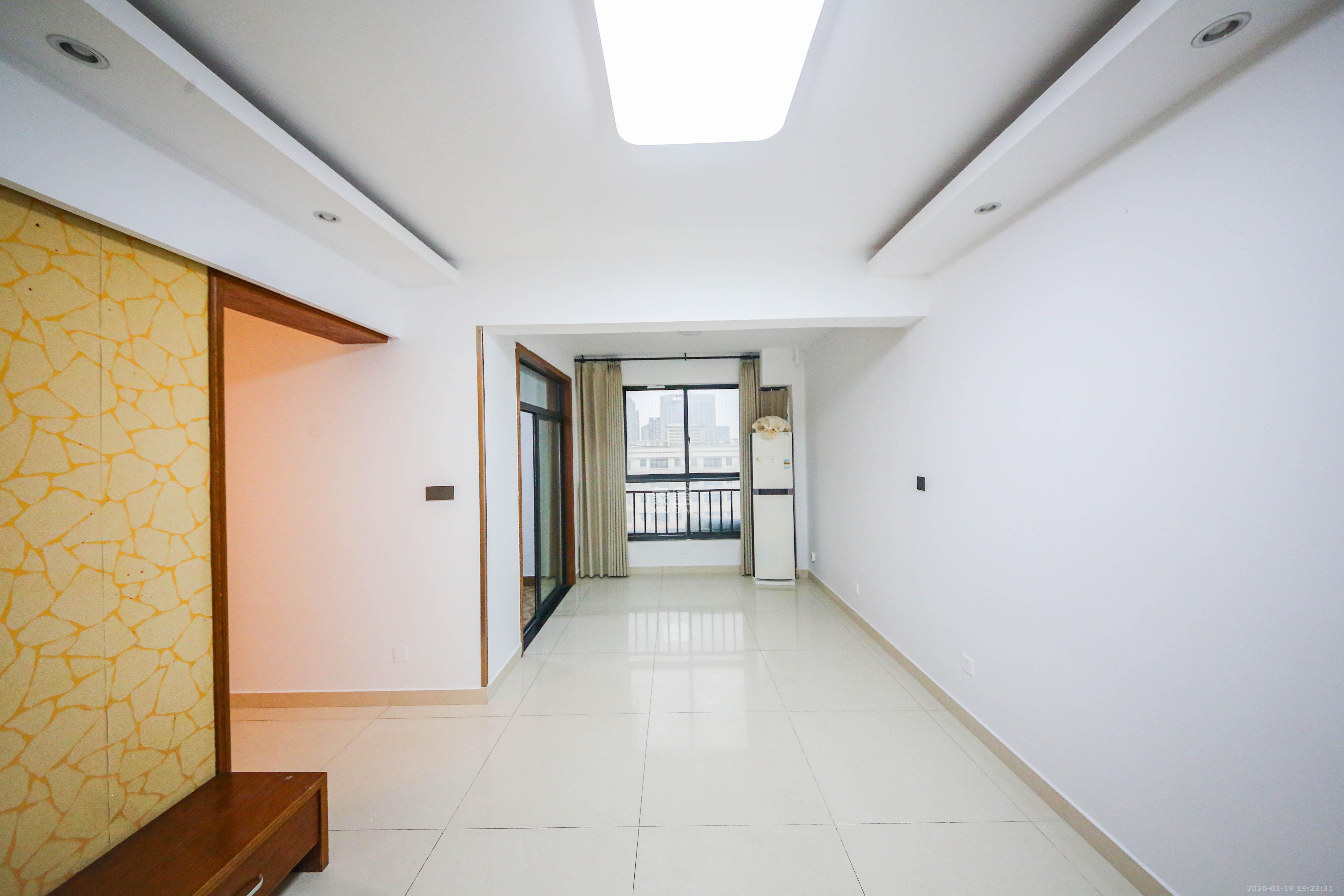 长大彩虹都  3室2厅1卫    72.0万