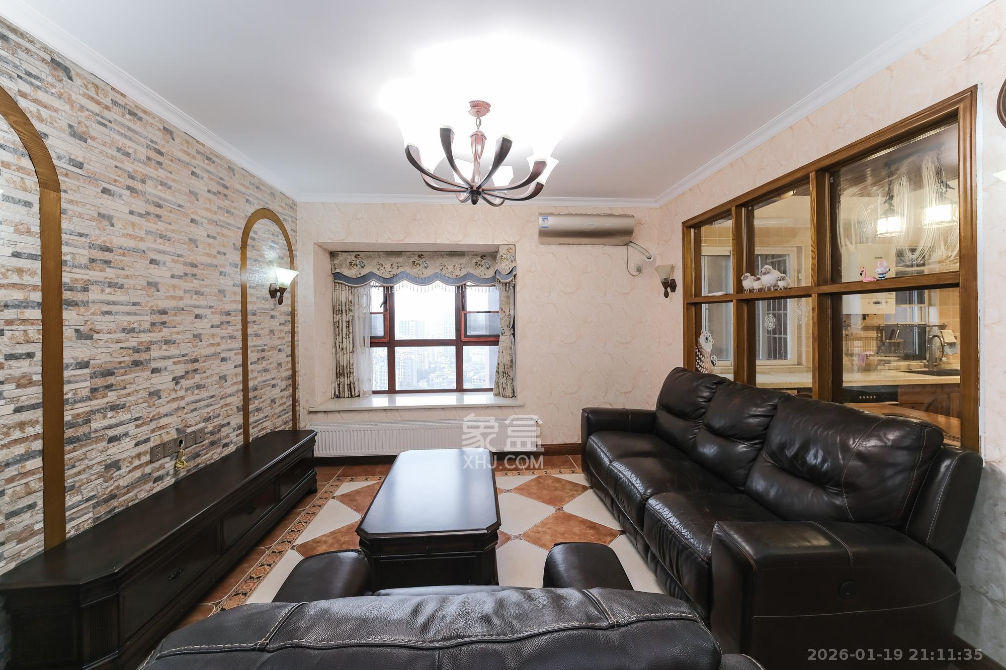 山水湾WS区  4室2厅2卫    81.8万