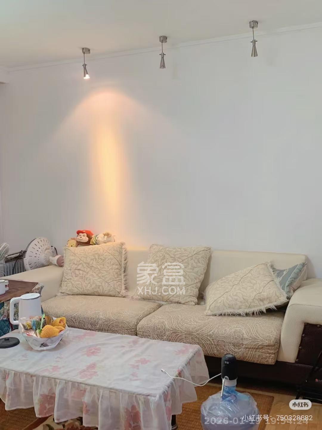 恩瑞麓山名园（龙王港小区）  2室1厅1卫    2000.0元/月