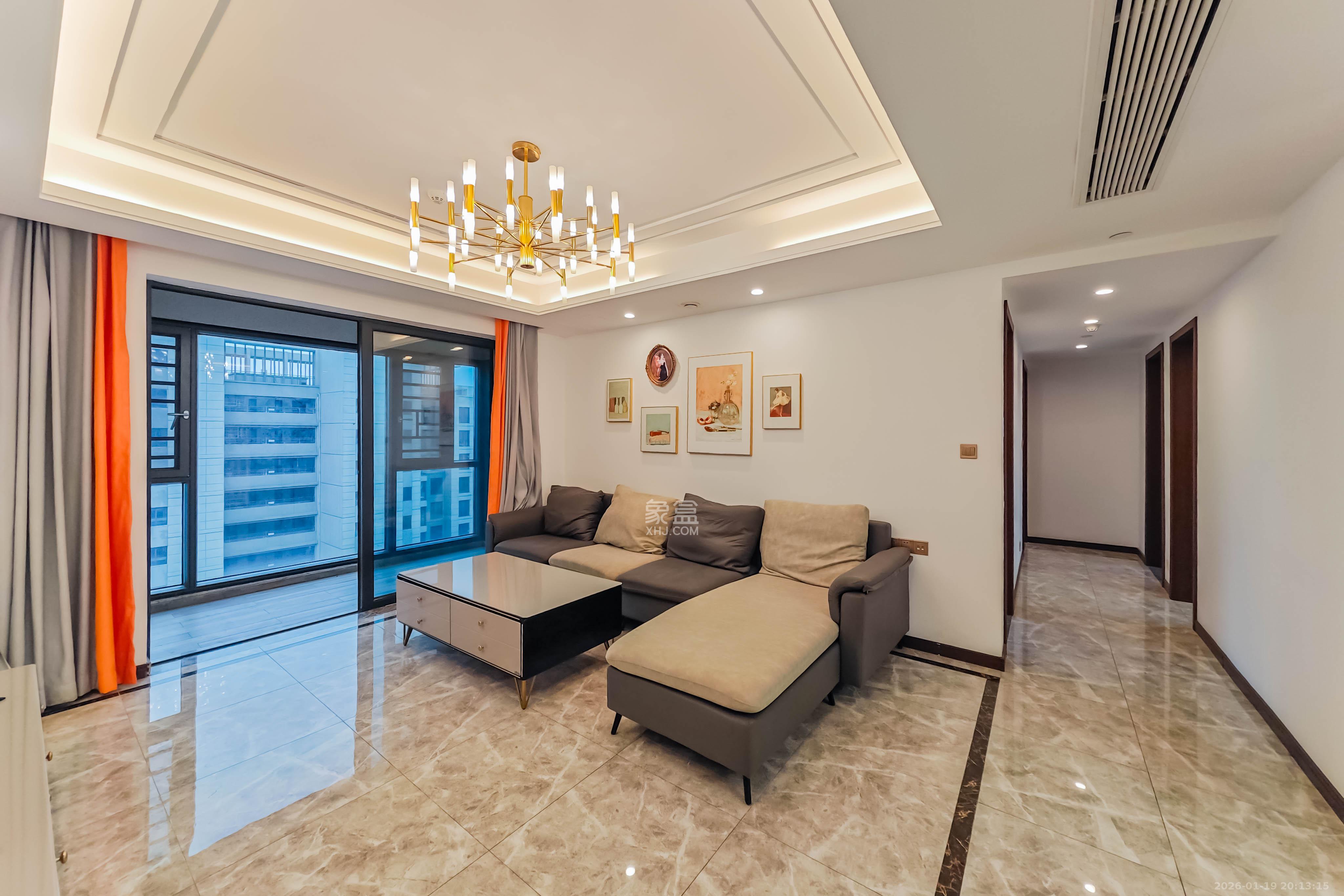 绿地长沙城际空间站（绿地新里佳苑）  4室2厅2卫    138.0万