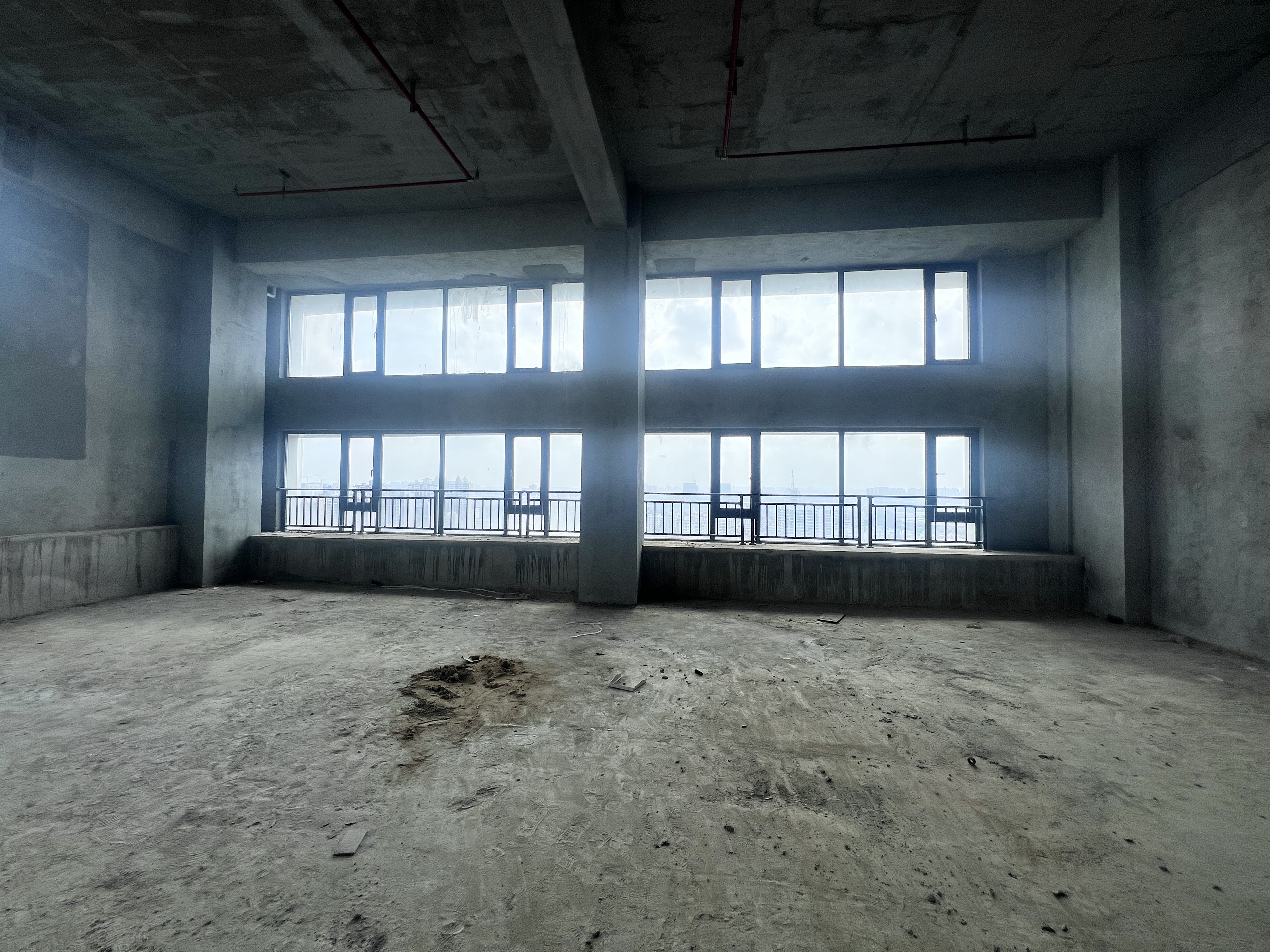 绿地领海广场   160.74㎡      9500.0元/月室内图