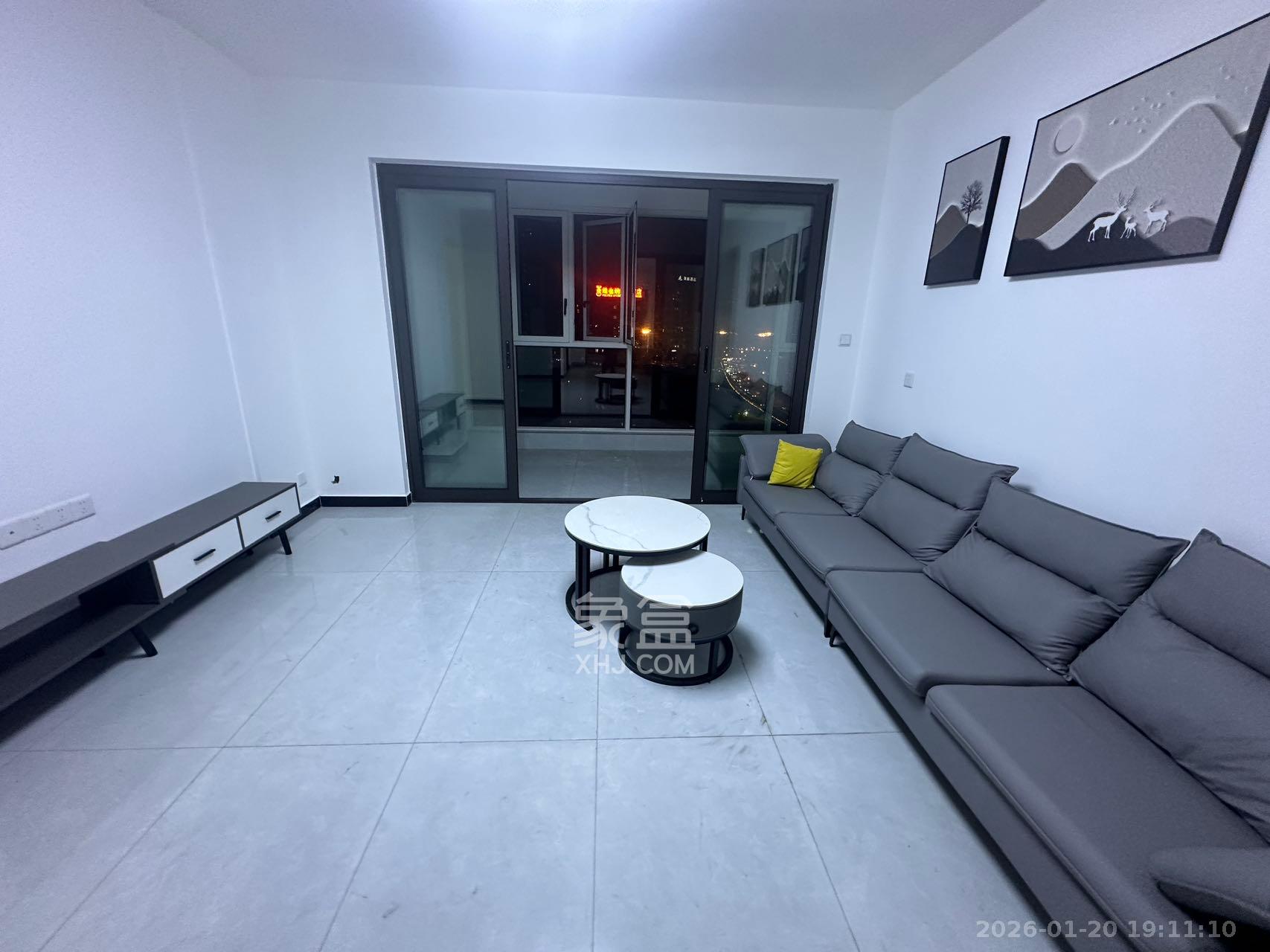 大都汇天悦（保利大都汇三期）  4室2厅2卫    3800.0元/月