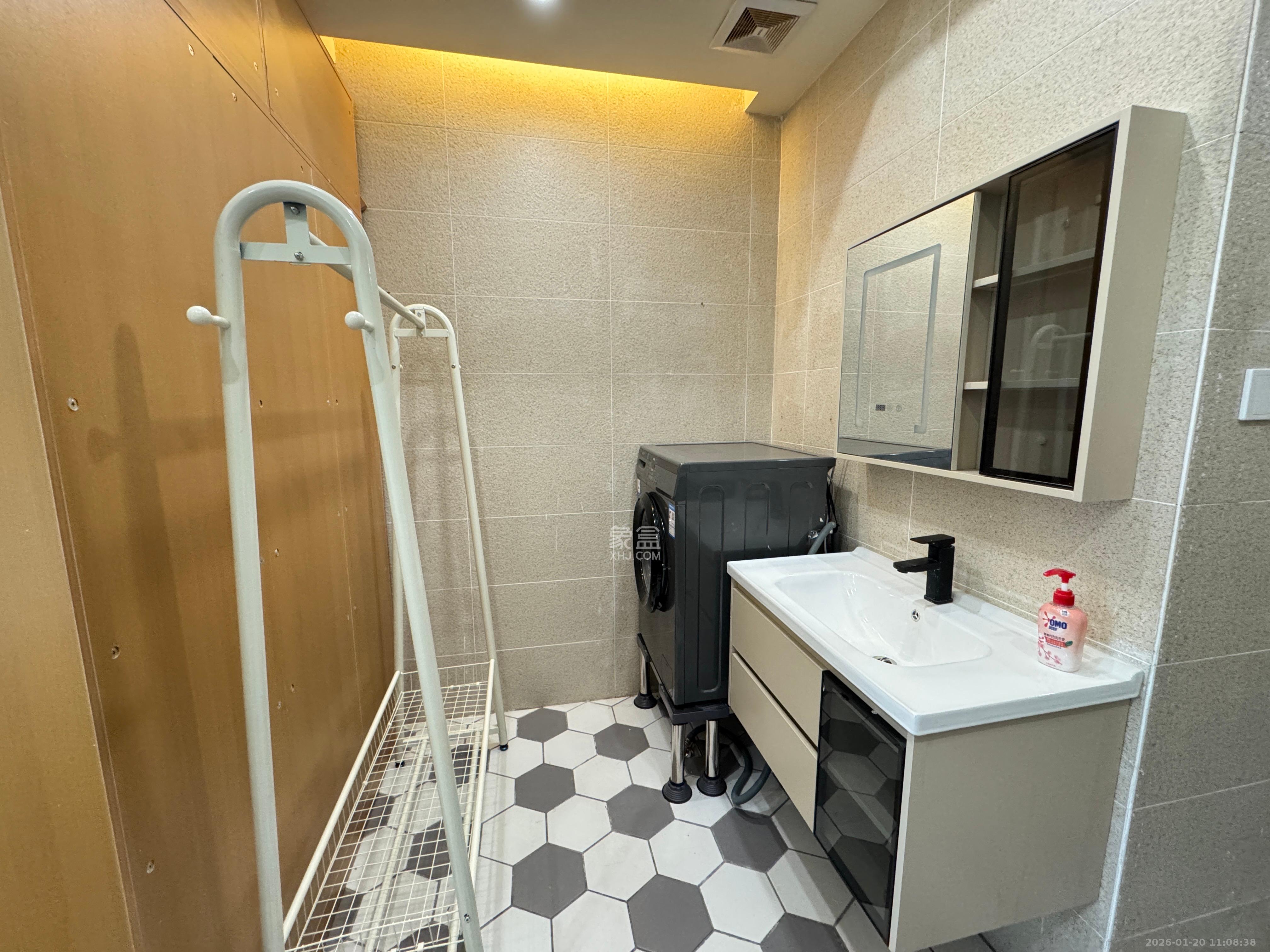 宇成开福广场   41.1㎡      1600.0元/月室内图