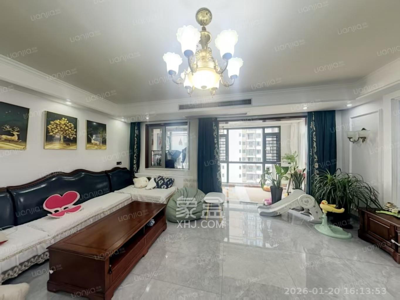 梅溪湖金茂湾  3室2厅2卫    3400.0元/月