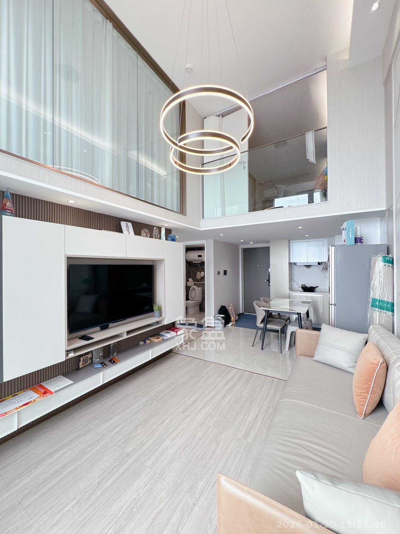 华远华时代  3室2厅2卫    5000.0元/月