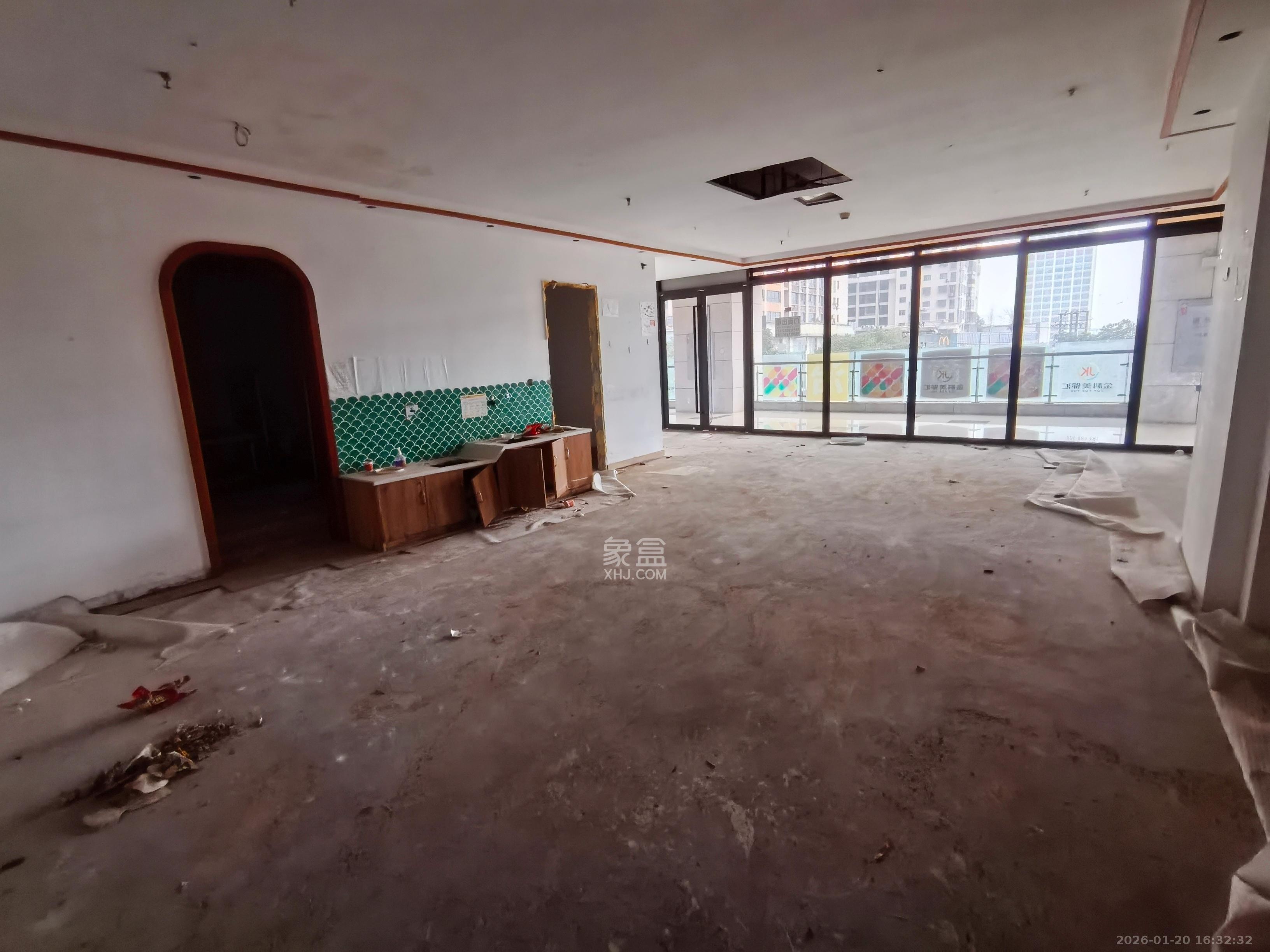 金科时代中心   328.52㎡      6000.0元/月室内图