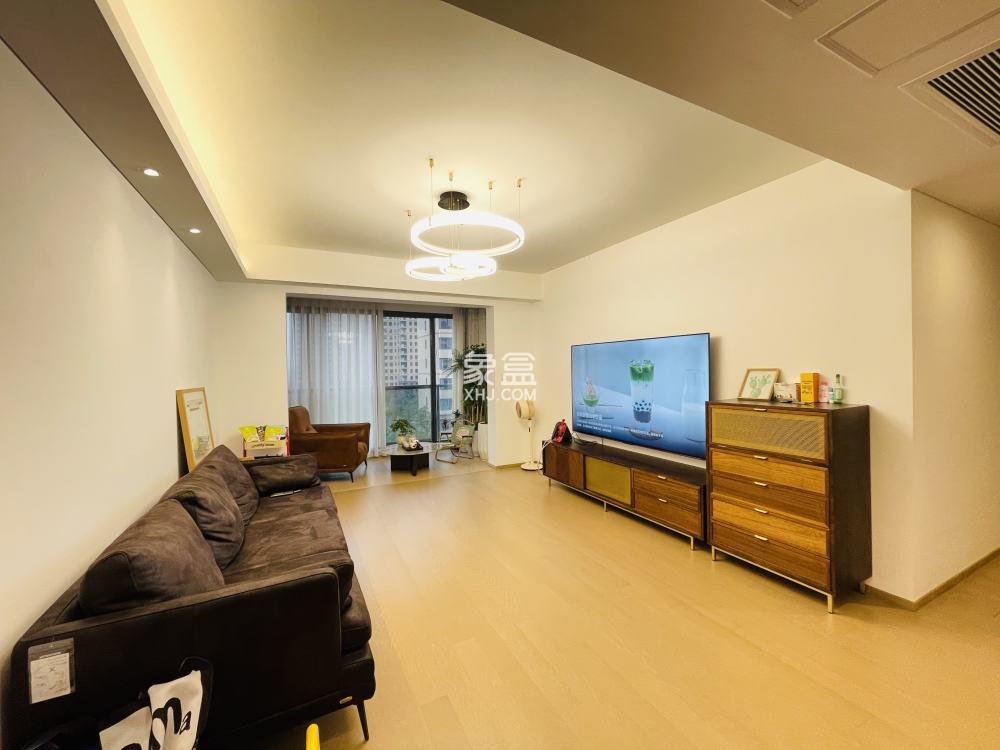 晋合湘水湾七期  4室2厅2卫    149.0万