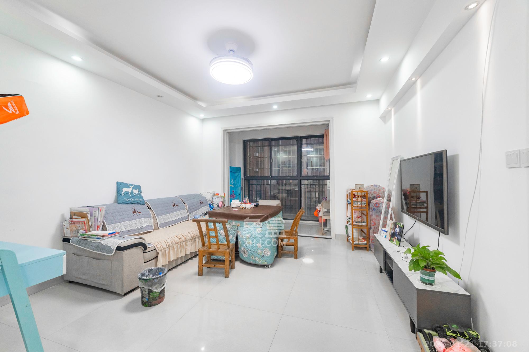 美利新世界  2室2厅1卫    53.8万