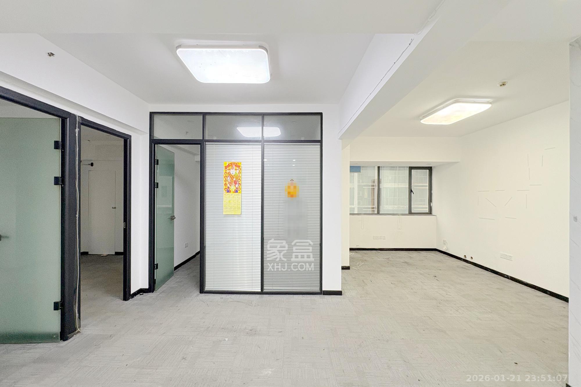 湘域中央  1室1厅1卫    34.2万