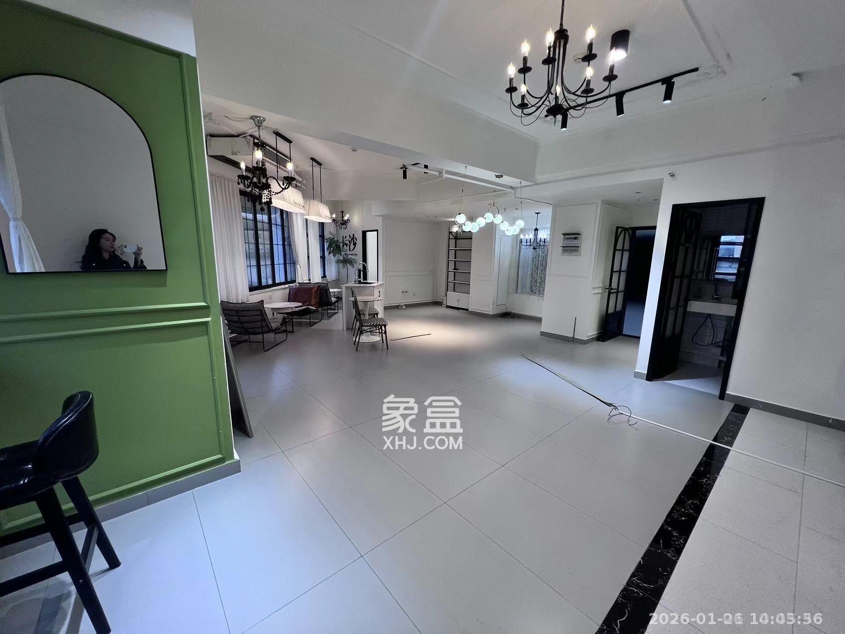 中央美郡  2室1厅1卫    4600.0元/月