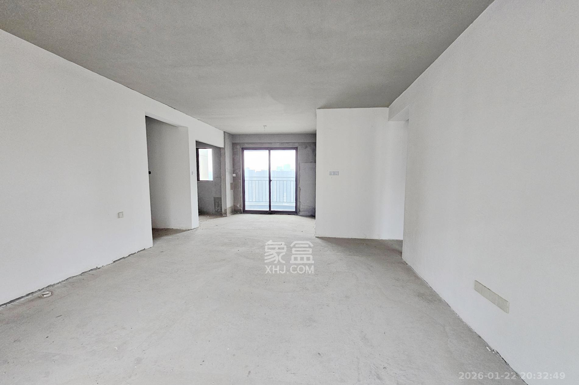 德奥悦东方  4室2厅2卫    158.0万