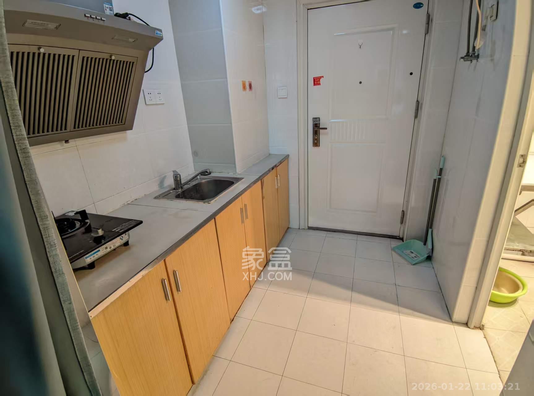 西子一间  1室1厅1卫    1500.0元/月