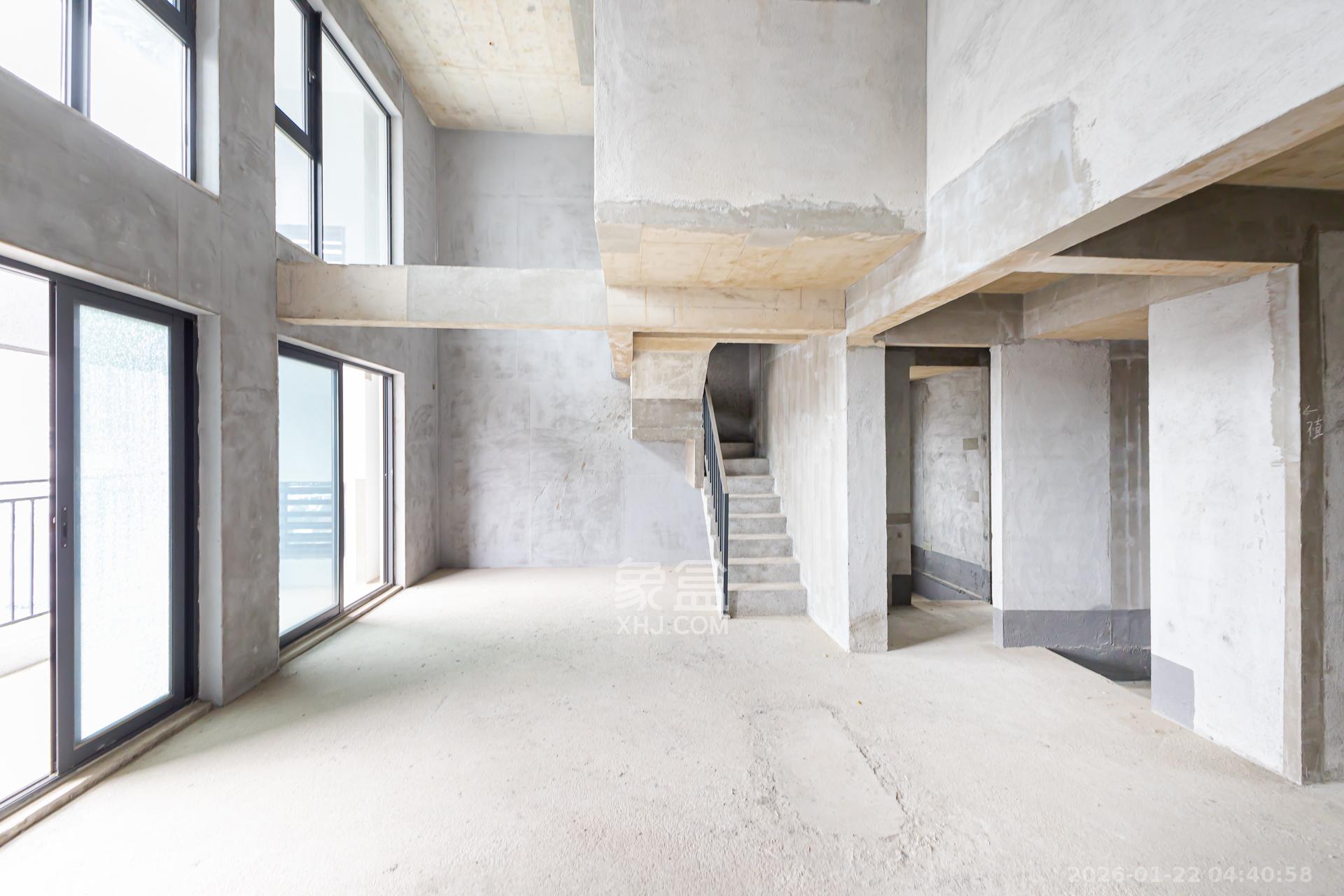 越秀湘江星汇城二期  4室2厅2卫    128.0万