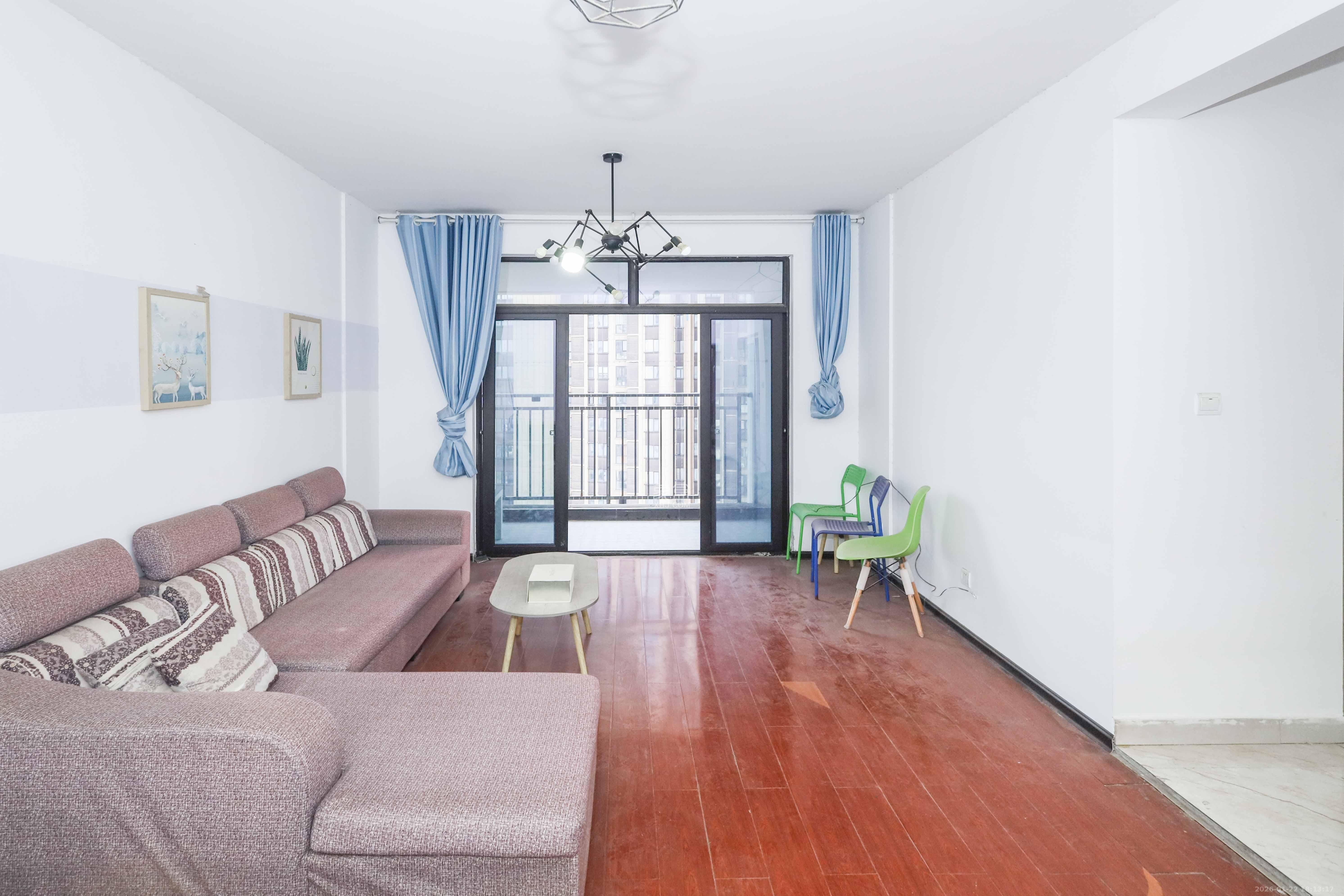 今时艺苑  3室2厅1卫    68.0万