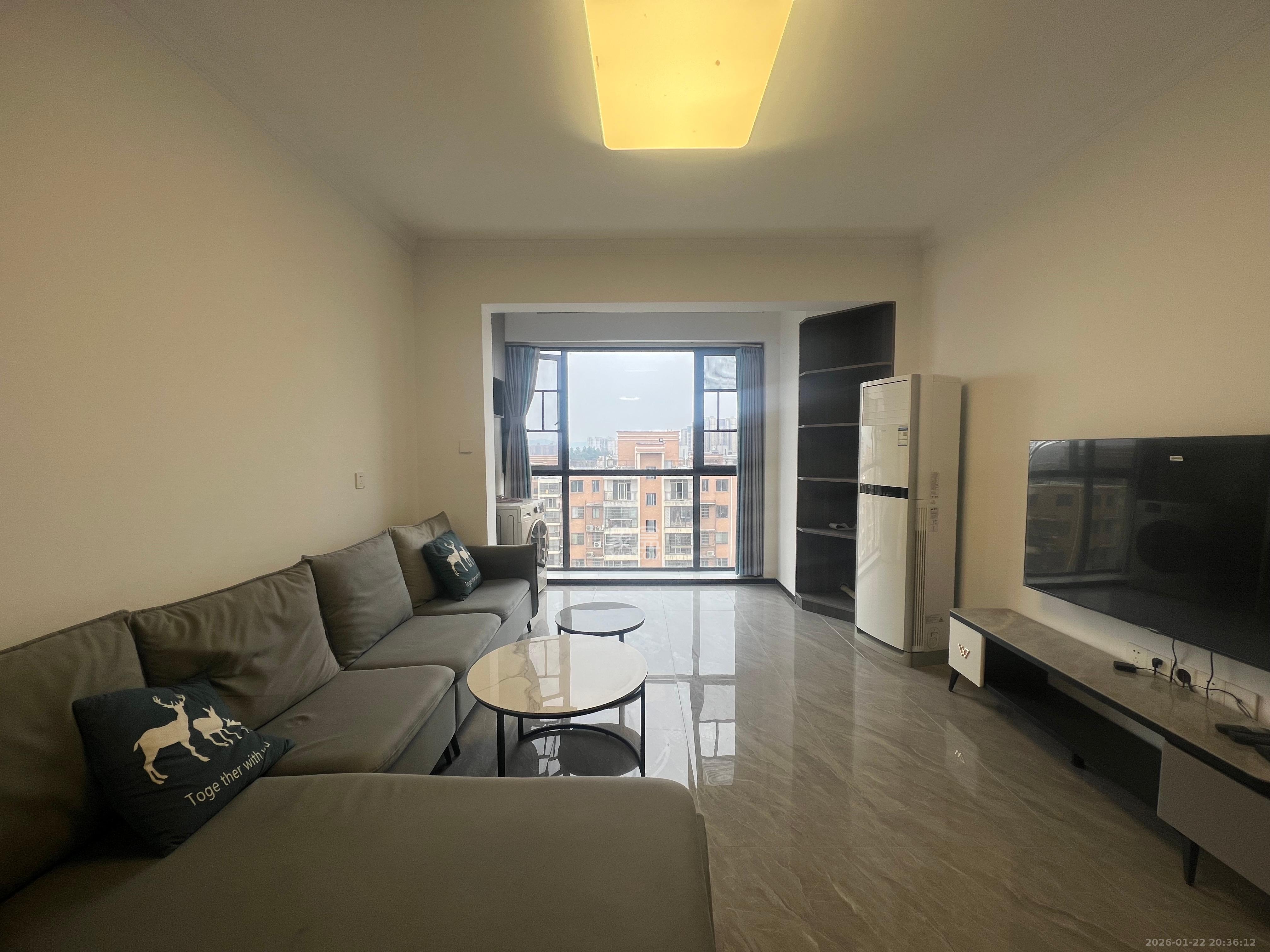 山水新城  2室2厅1卫    2200.0元/月