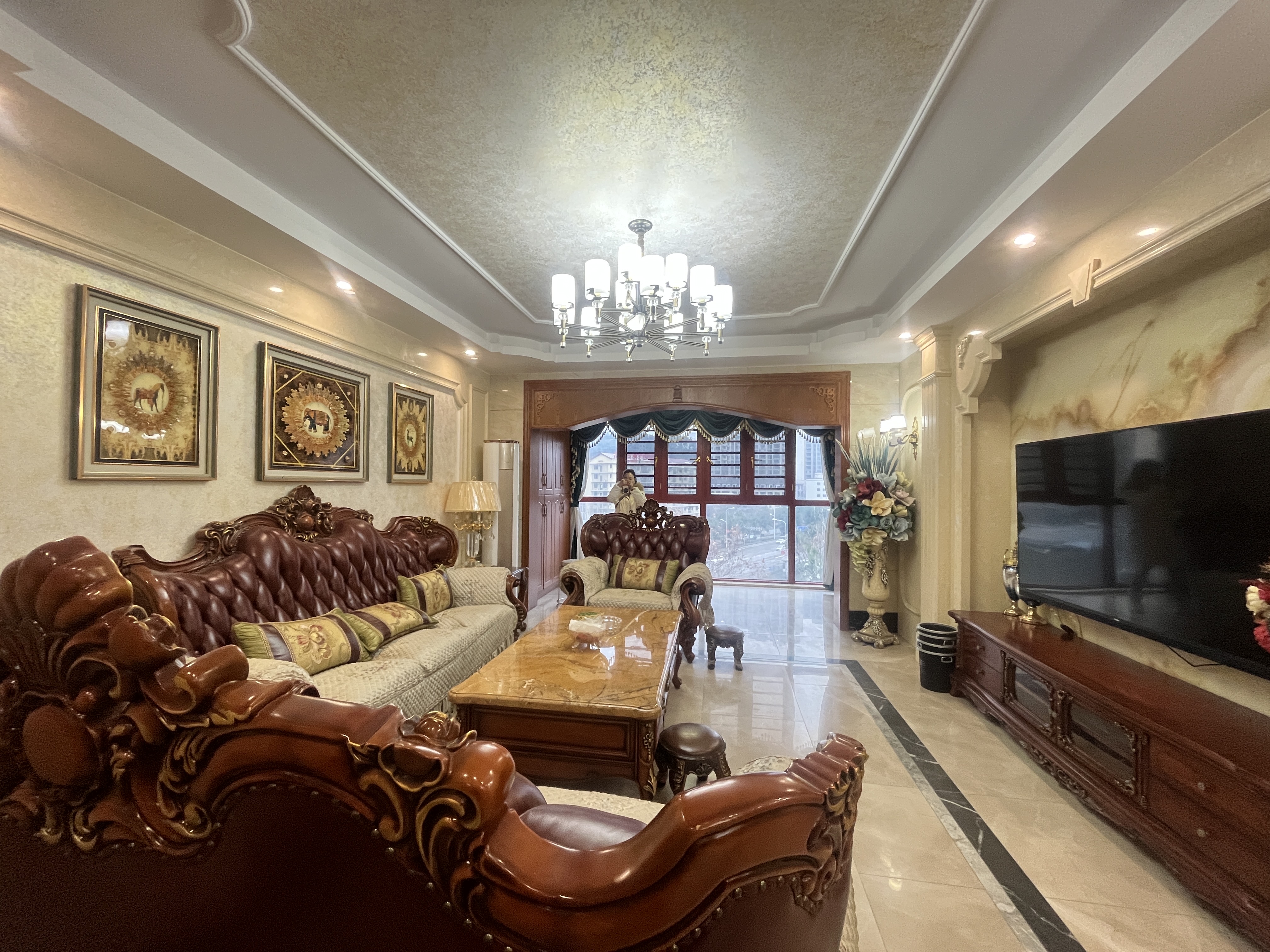 金益紫檀  4室2厅2卫    99.8万