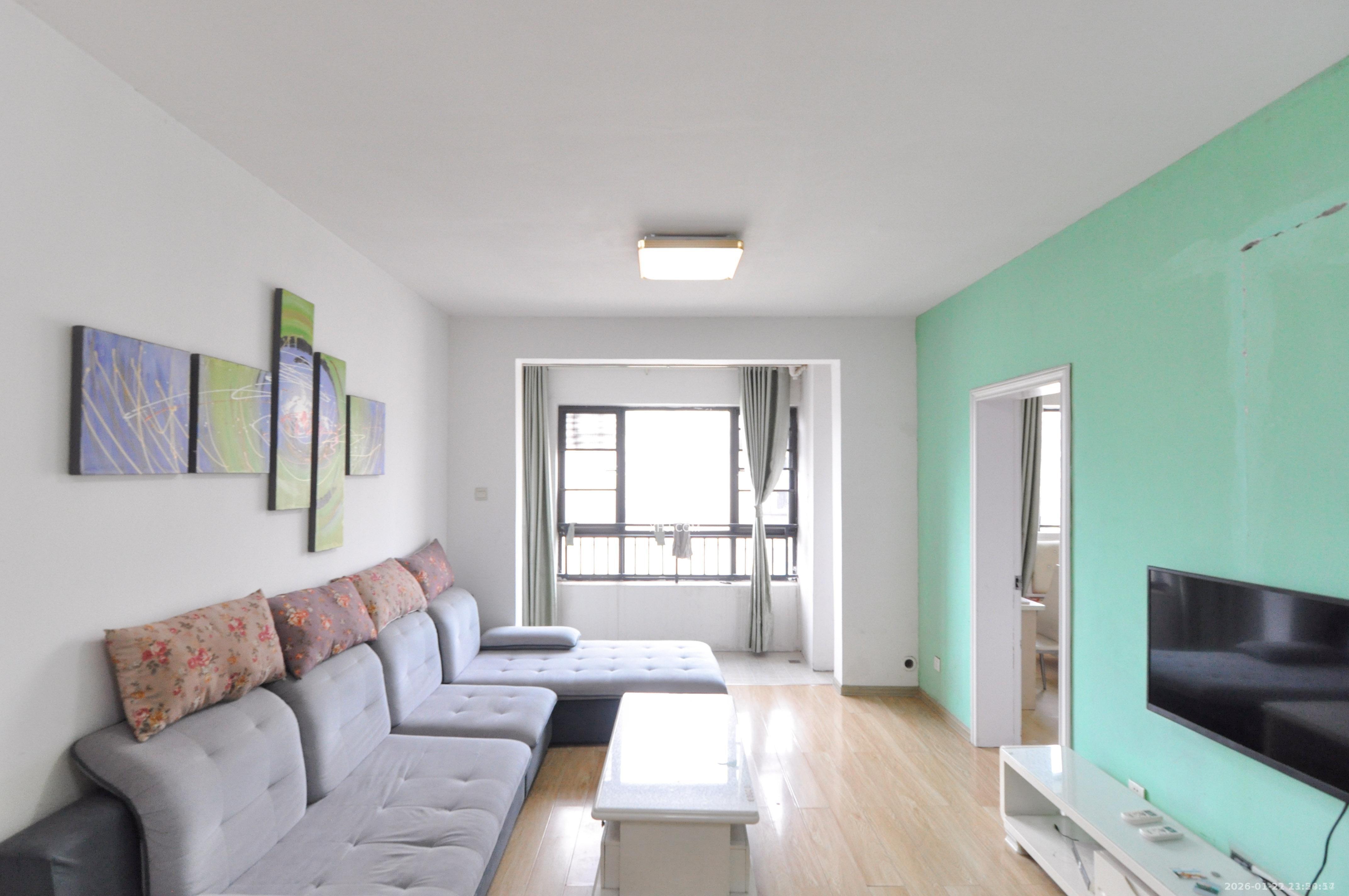 中海梅溪湖壹号  3室2厅1卫    2000.0元/月