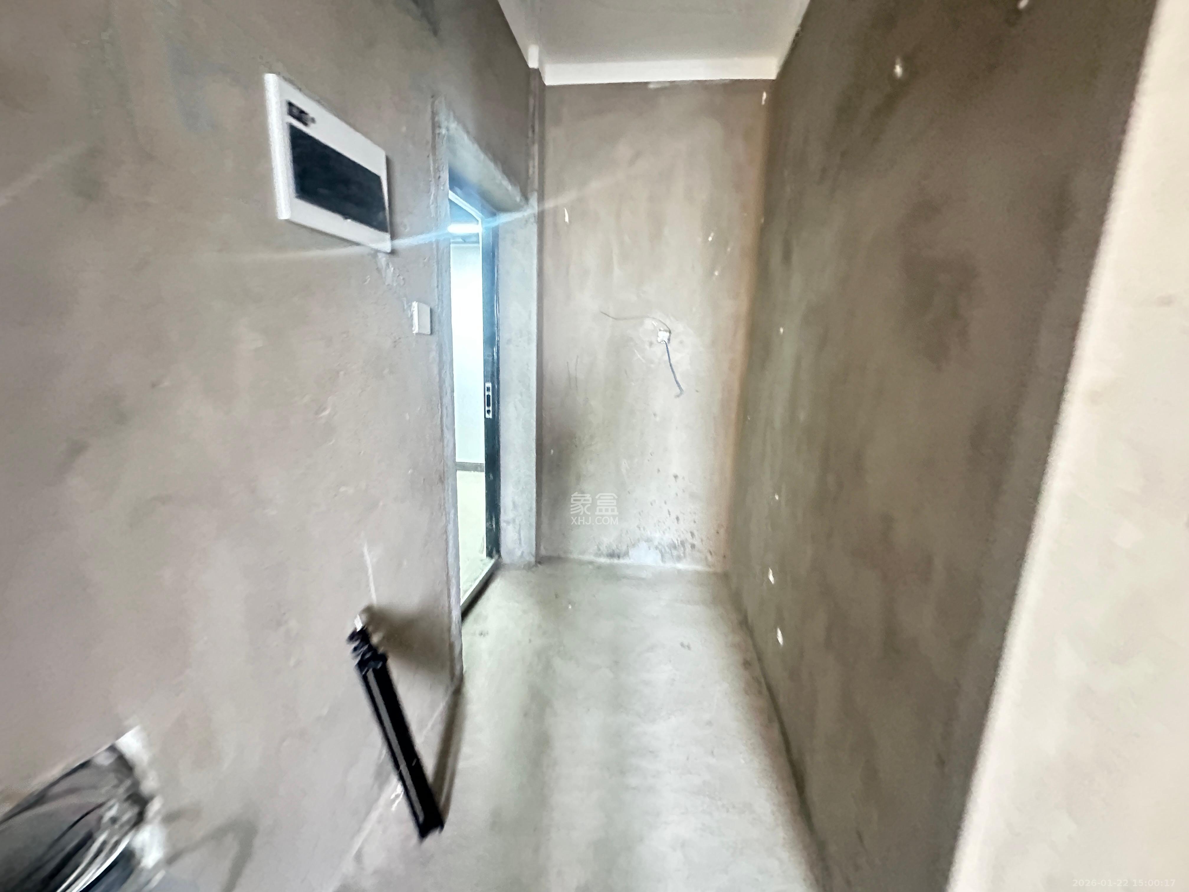 东塘SOHO(东上恒源大厦)  1室1厅1卫    1600.0元/月