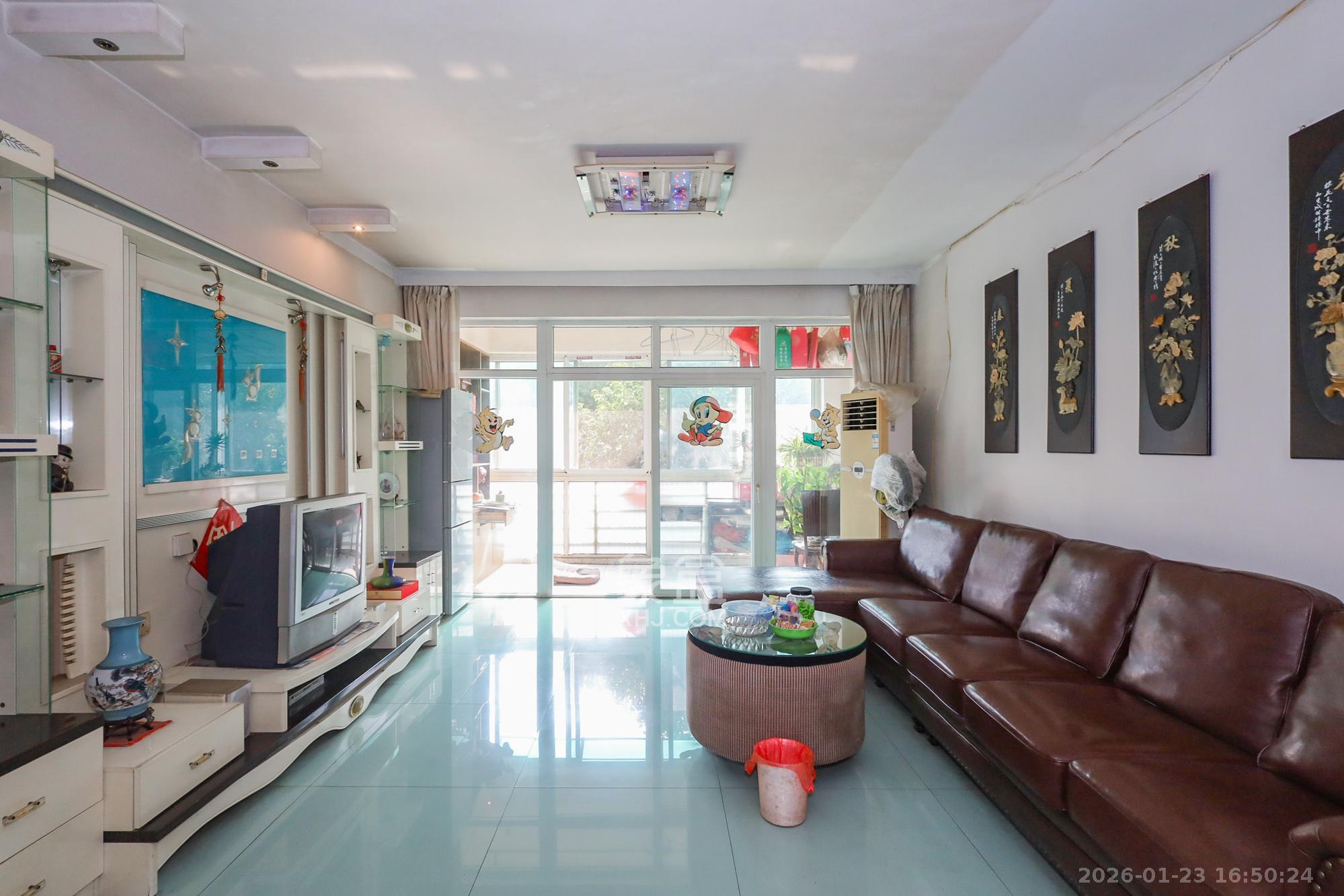 八方小区A区  4室2厅2卫    338.0万