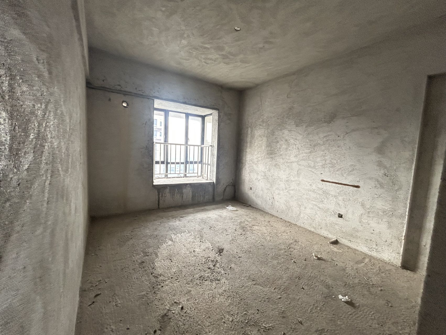 时代城（永秀花园一期）  3室2厅2卫    75.0万