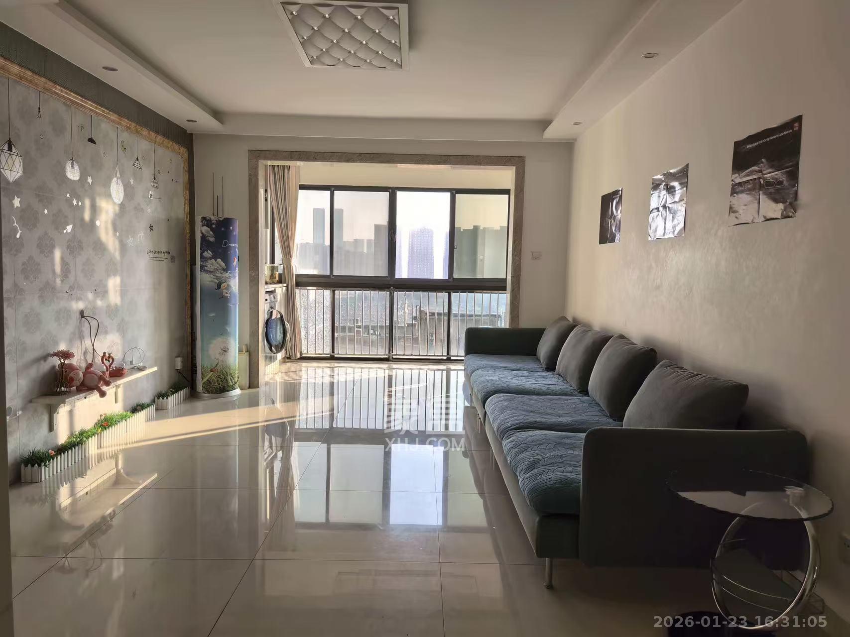 长房白沙湾  3室2厅2卫    3500.0元/月