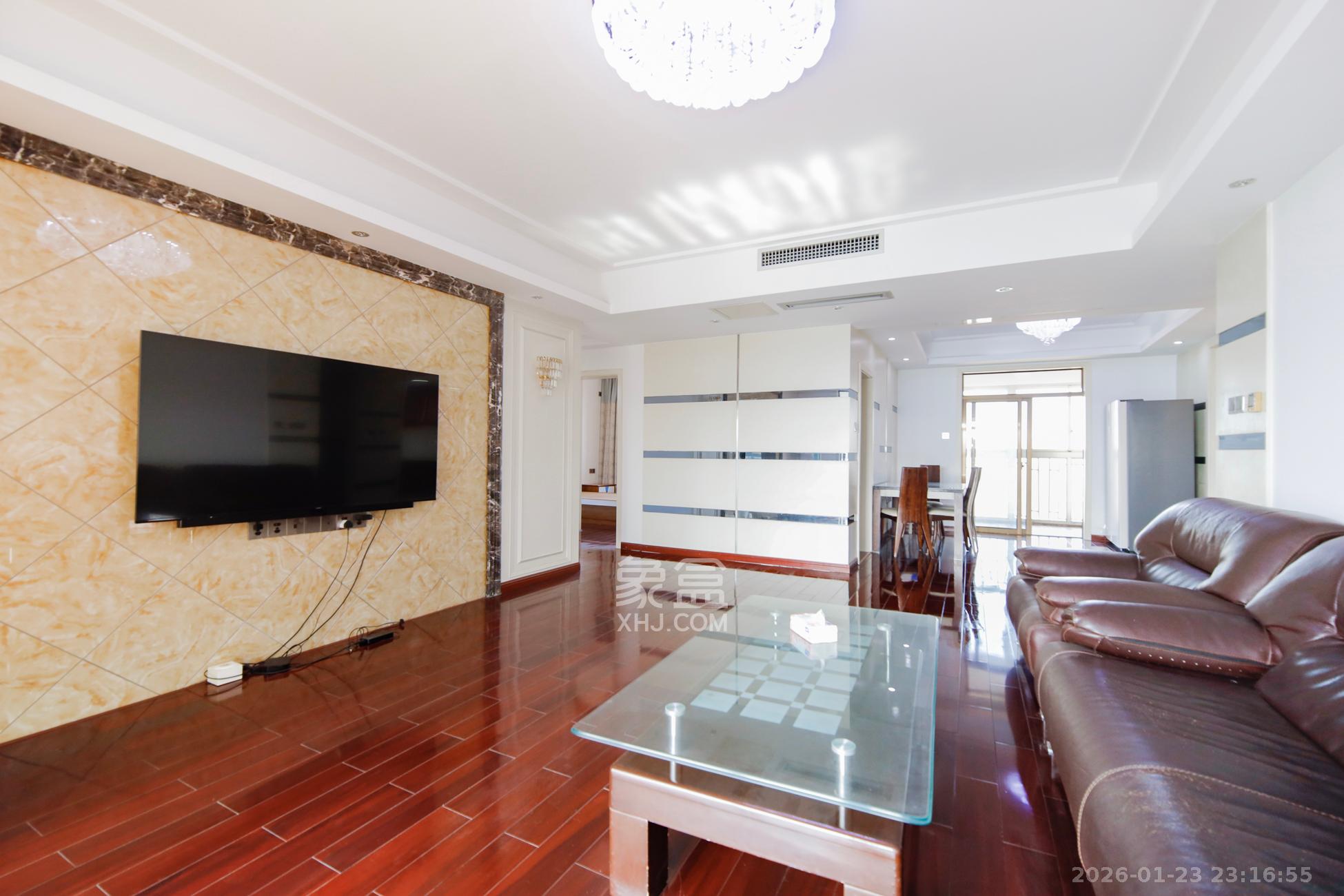 香樟鑫都  4室2厅2卫    190.0万