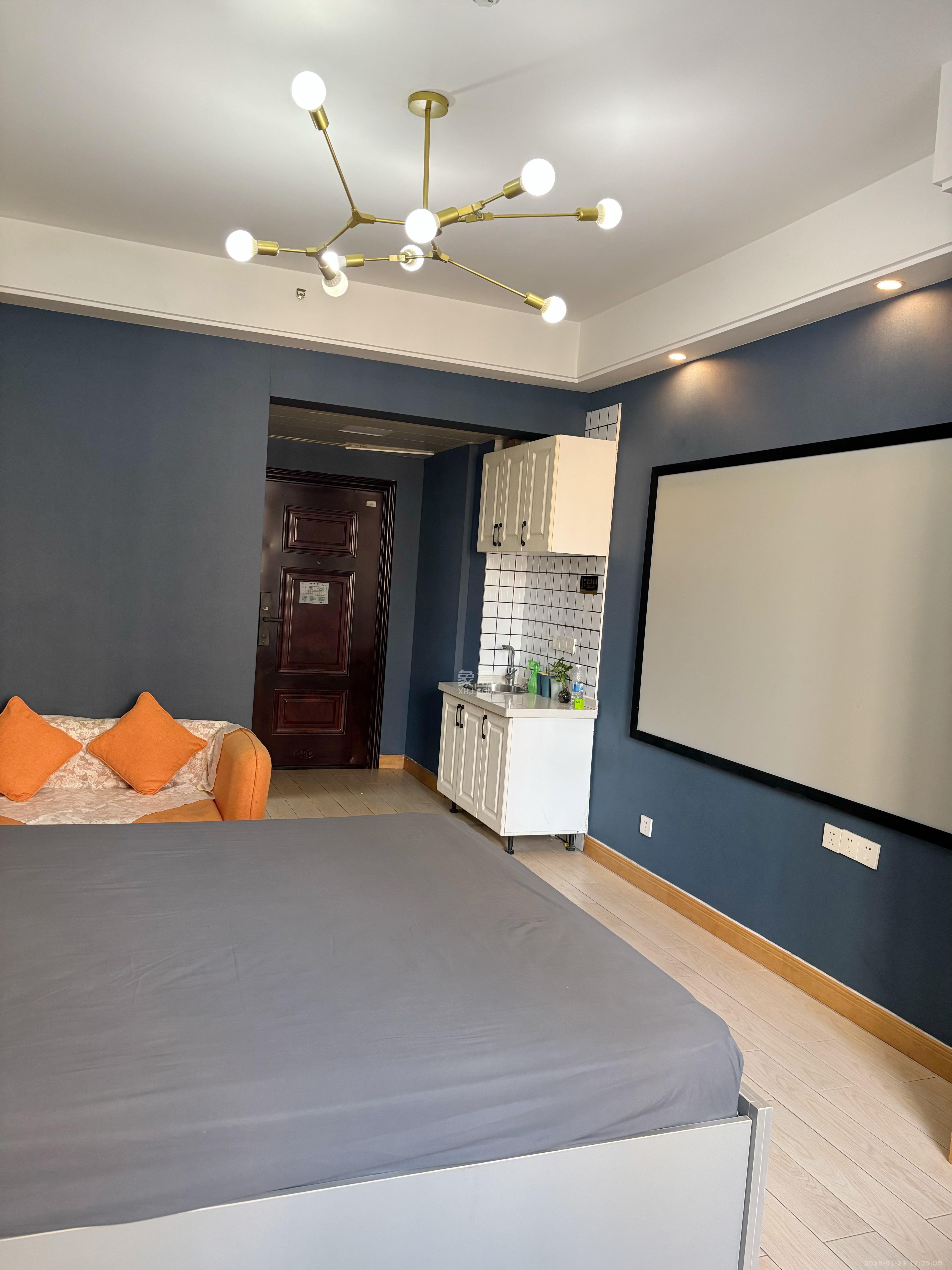 明大佳园   36.39㎡      1400.0元/月