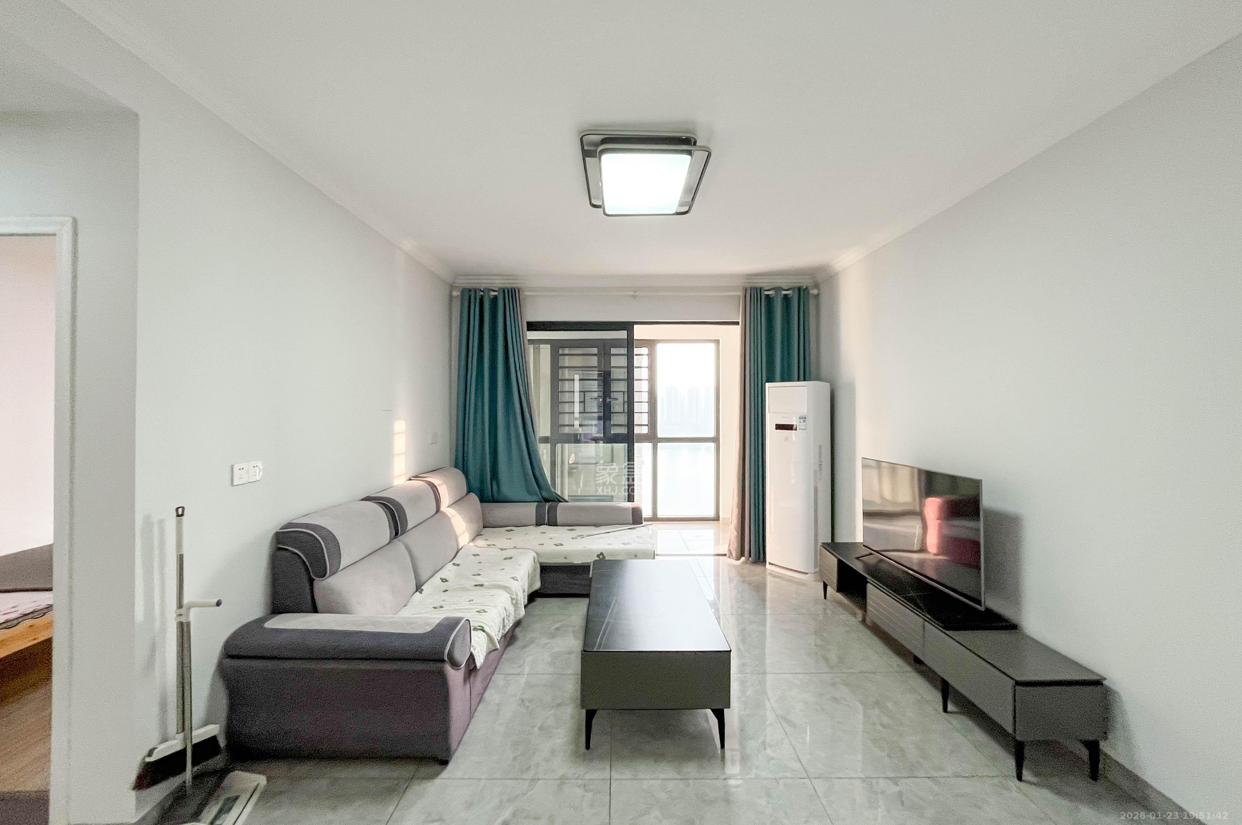 中建梅溪湖中心  4室2厅2卫    150.0万