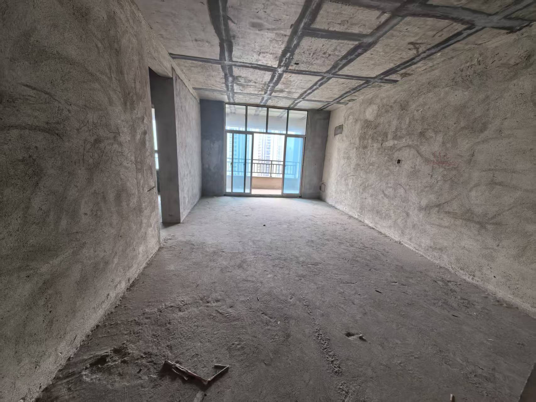 万恒白金汉宫  3室2厅2卫    59.0万