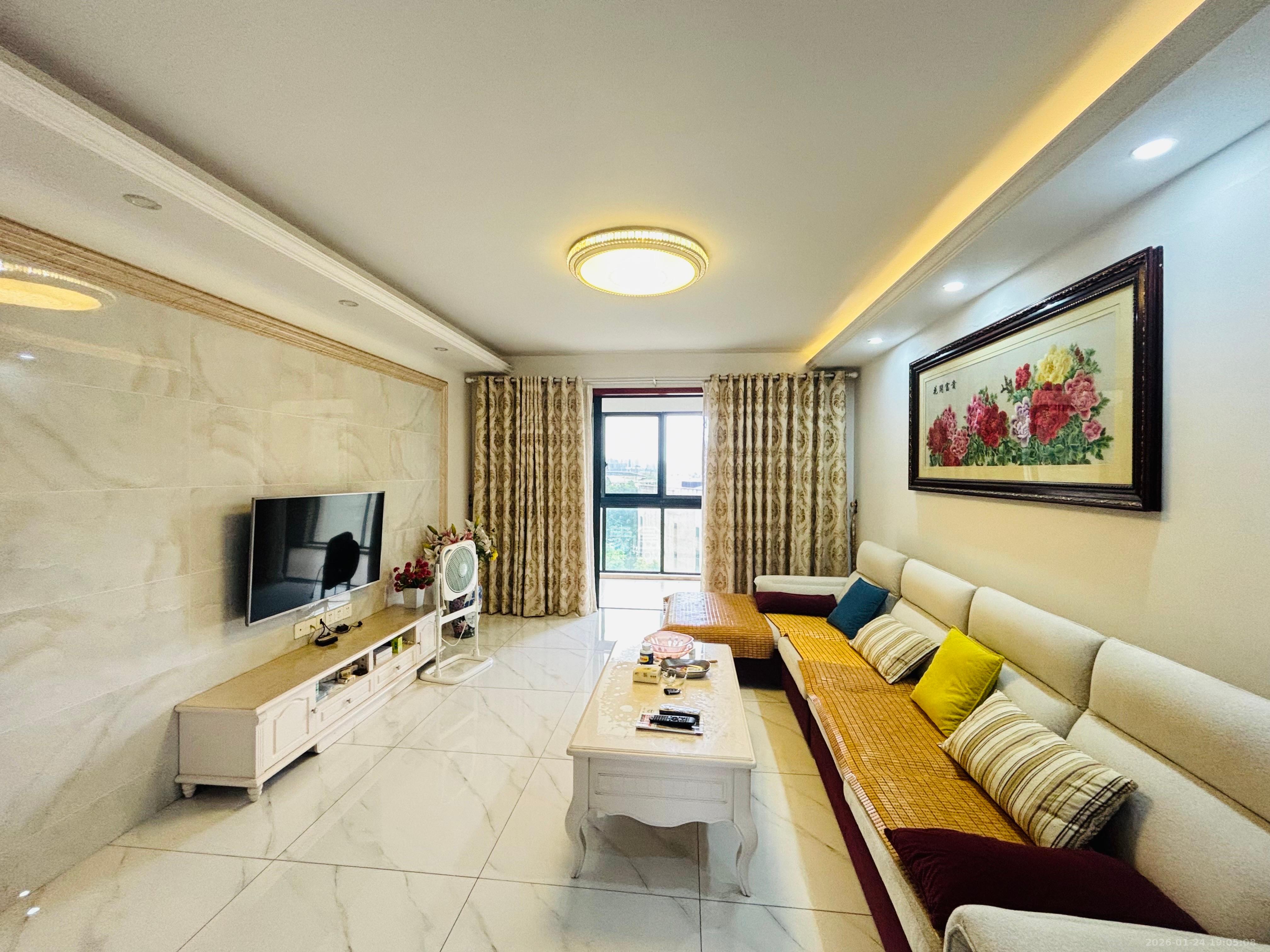 长房白沙湾  3室2厅2卫    3500.0元/月