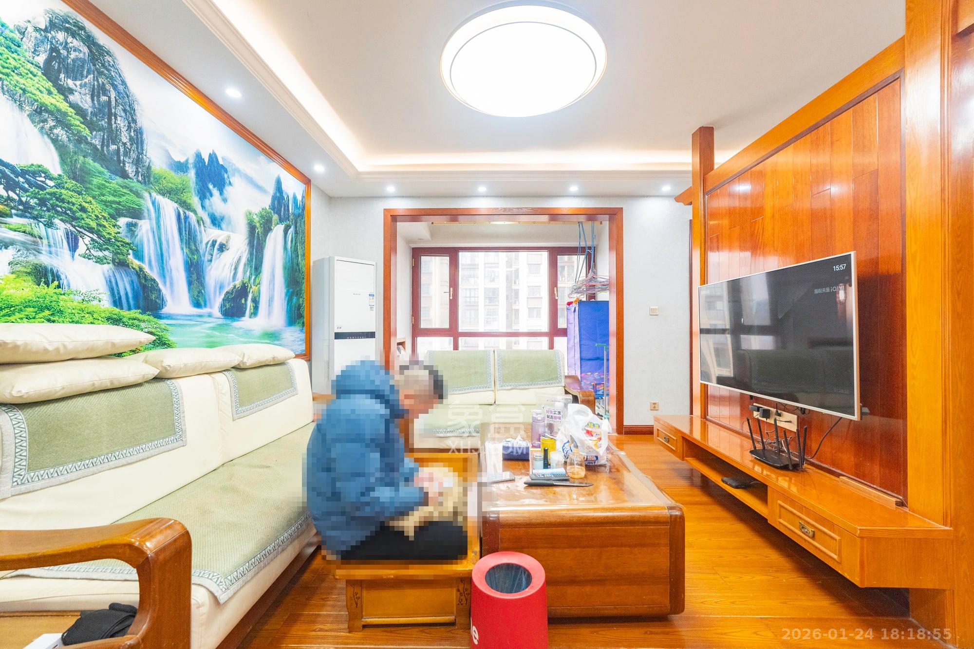 东方美地  3室2厅1卫    72.6万