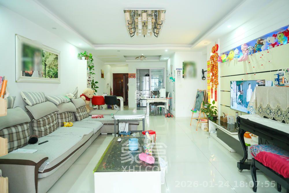 好望谷  3室2厅2卫    2200.0元/月