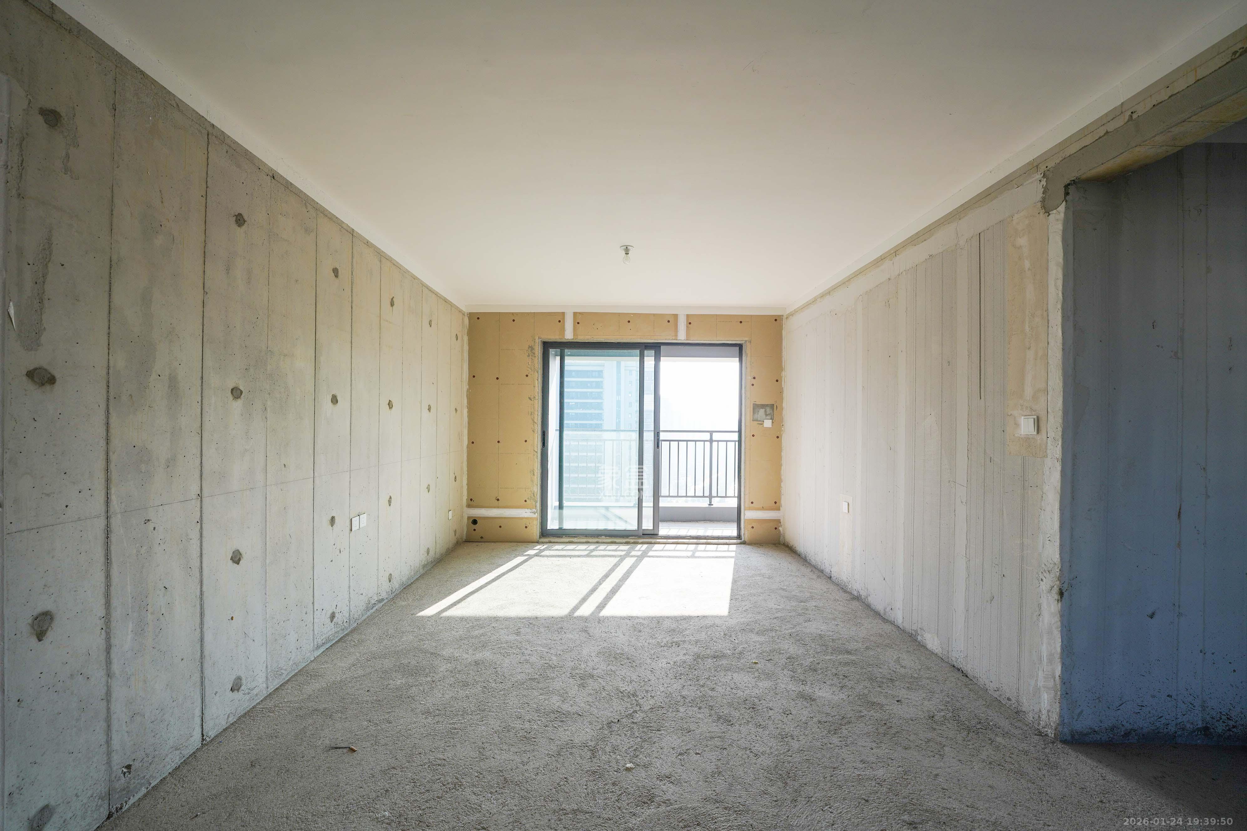 旭辉雨金广场  4室2厅2卫    98.0万