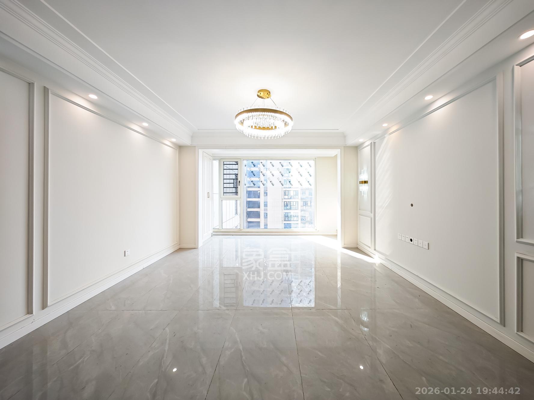 青竹湖曦园  4室2厅2卫    89.8万