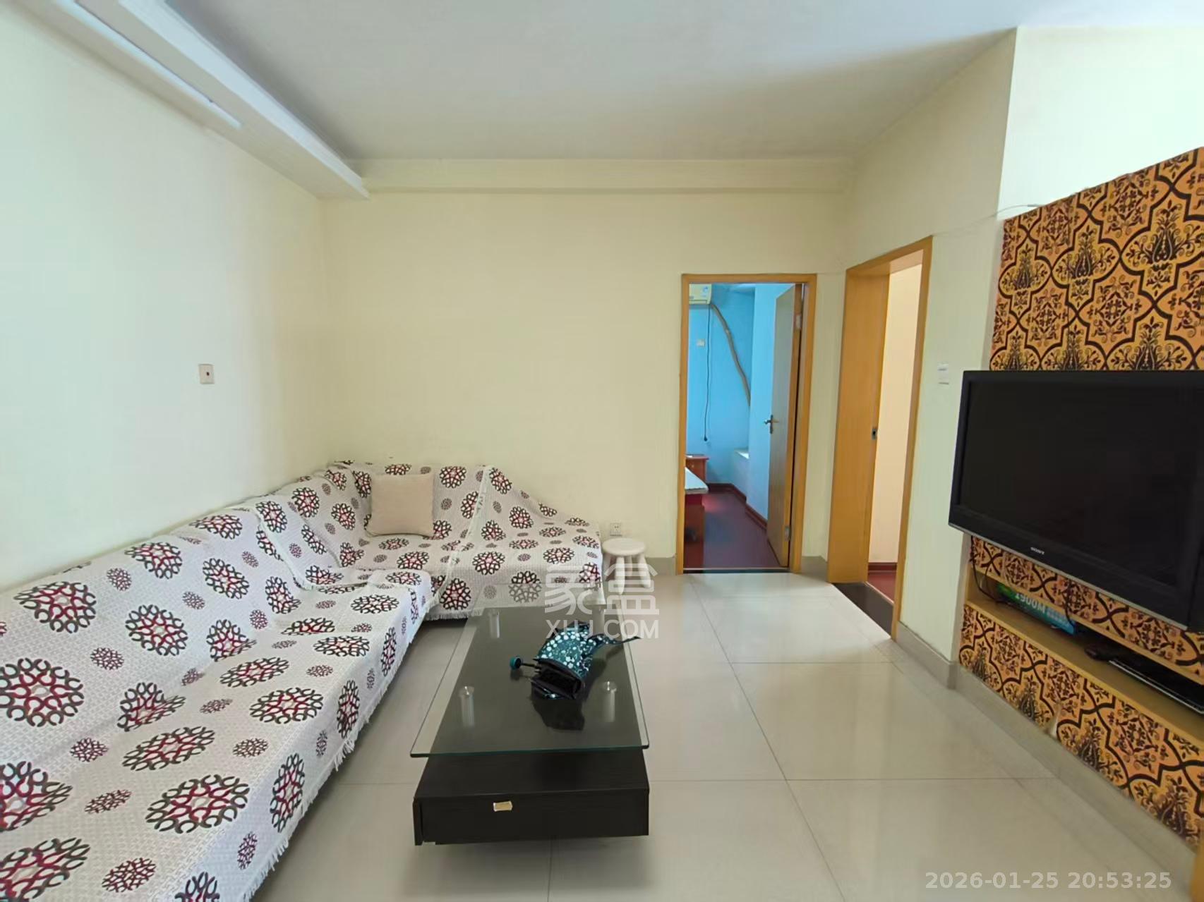 湘域中央  2室1厅1卫    2200.0元/月