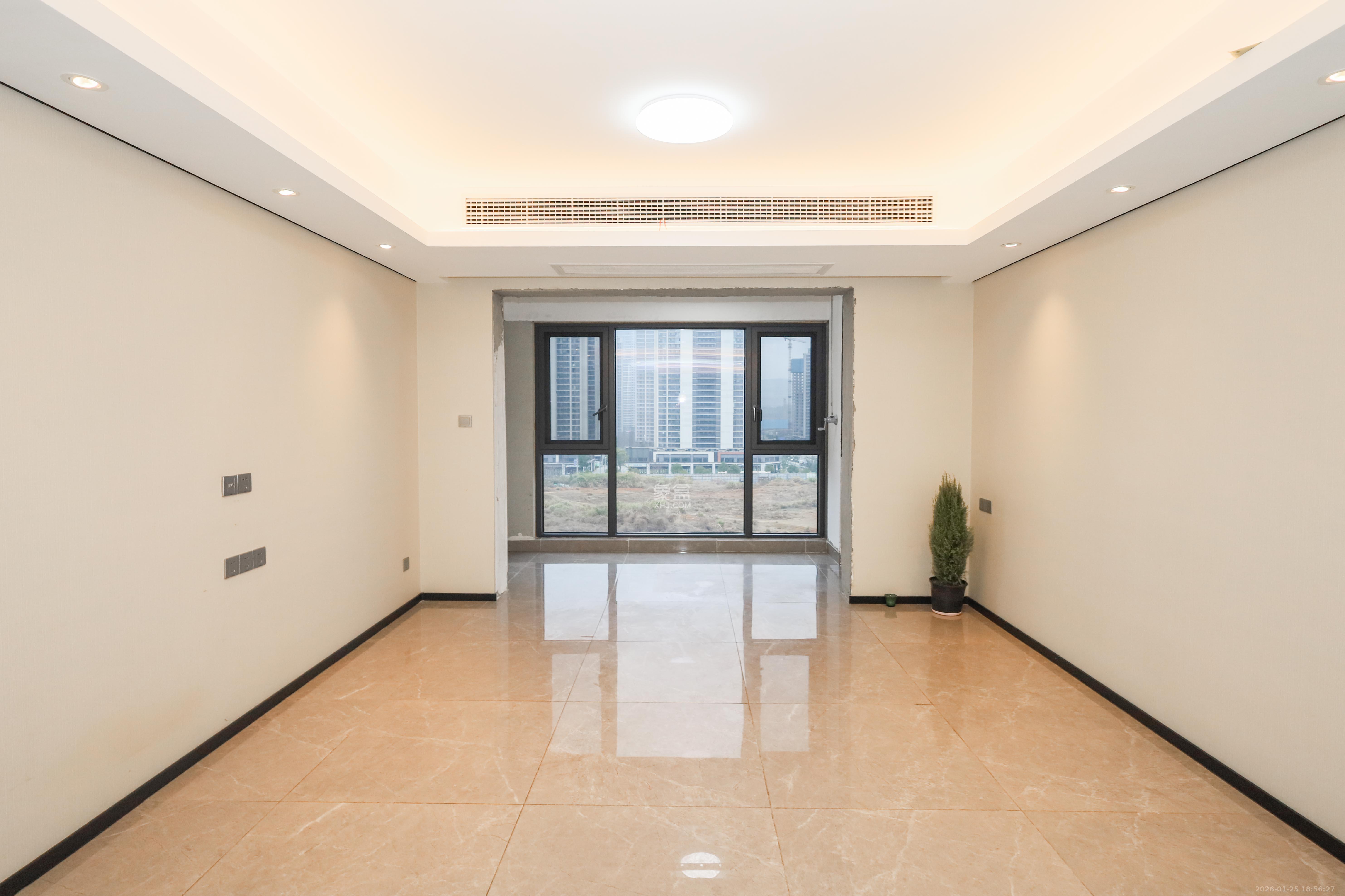 中海麓山境北区  3室2厅2卫    148.0万