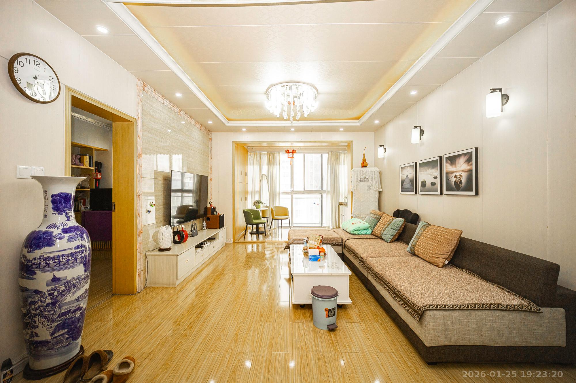 紫晶城  3室2厅2卫    68.0万