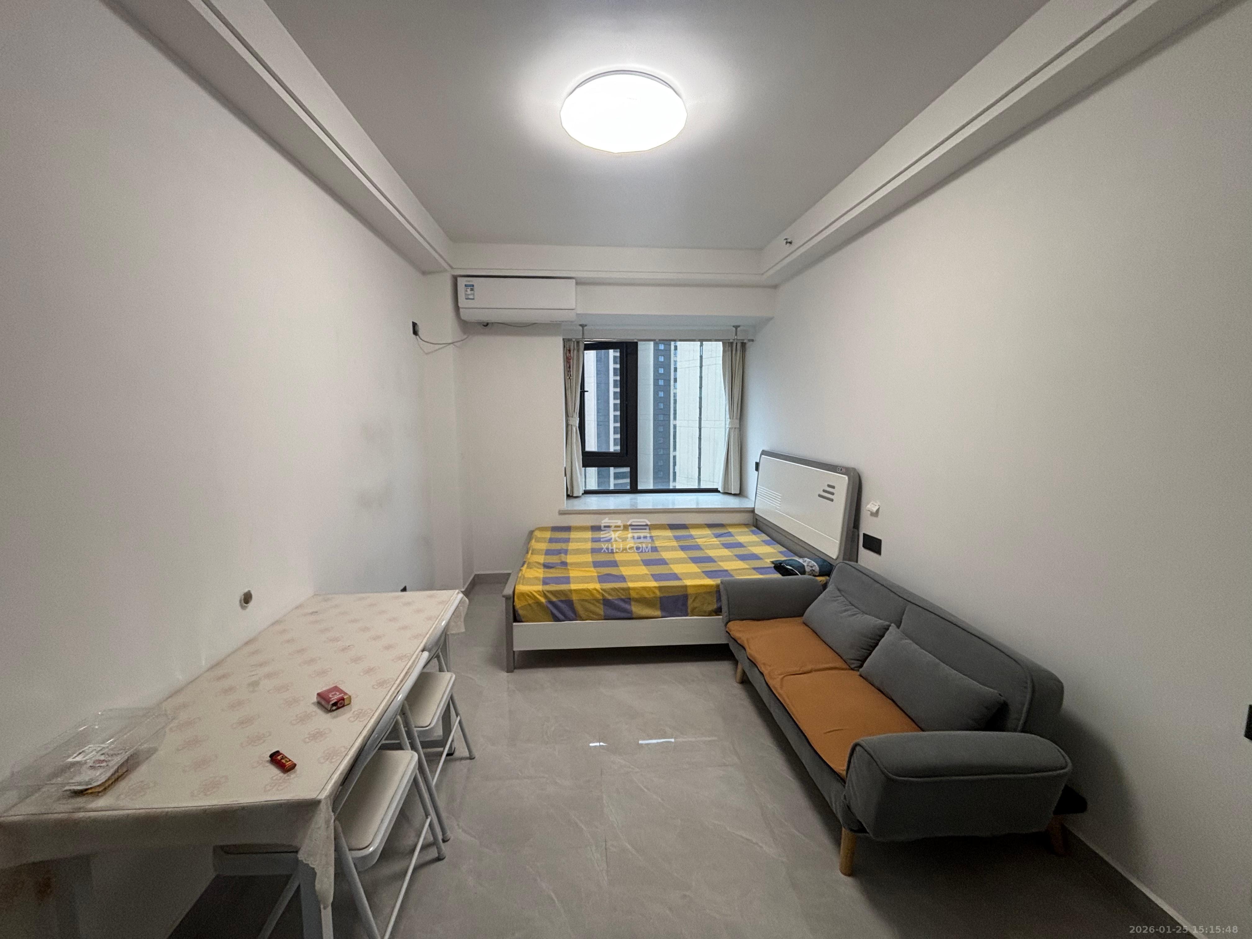 保利海德公园  1室1厅1卫    1800.0元/月