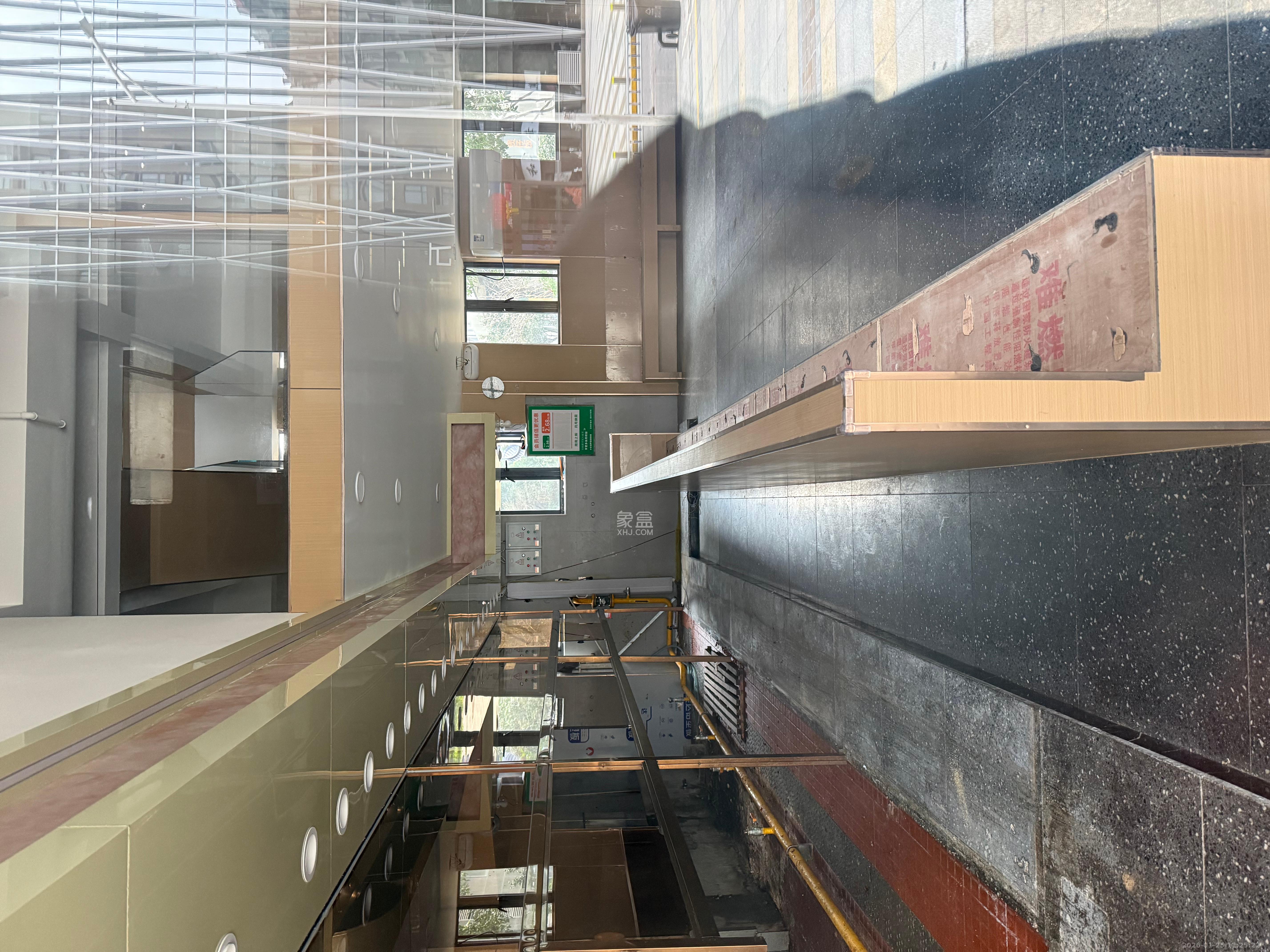 万博汇   230.0㎡      19000.0元/月