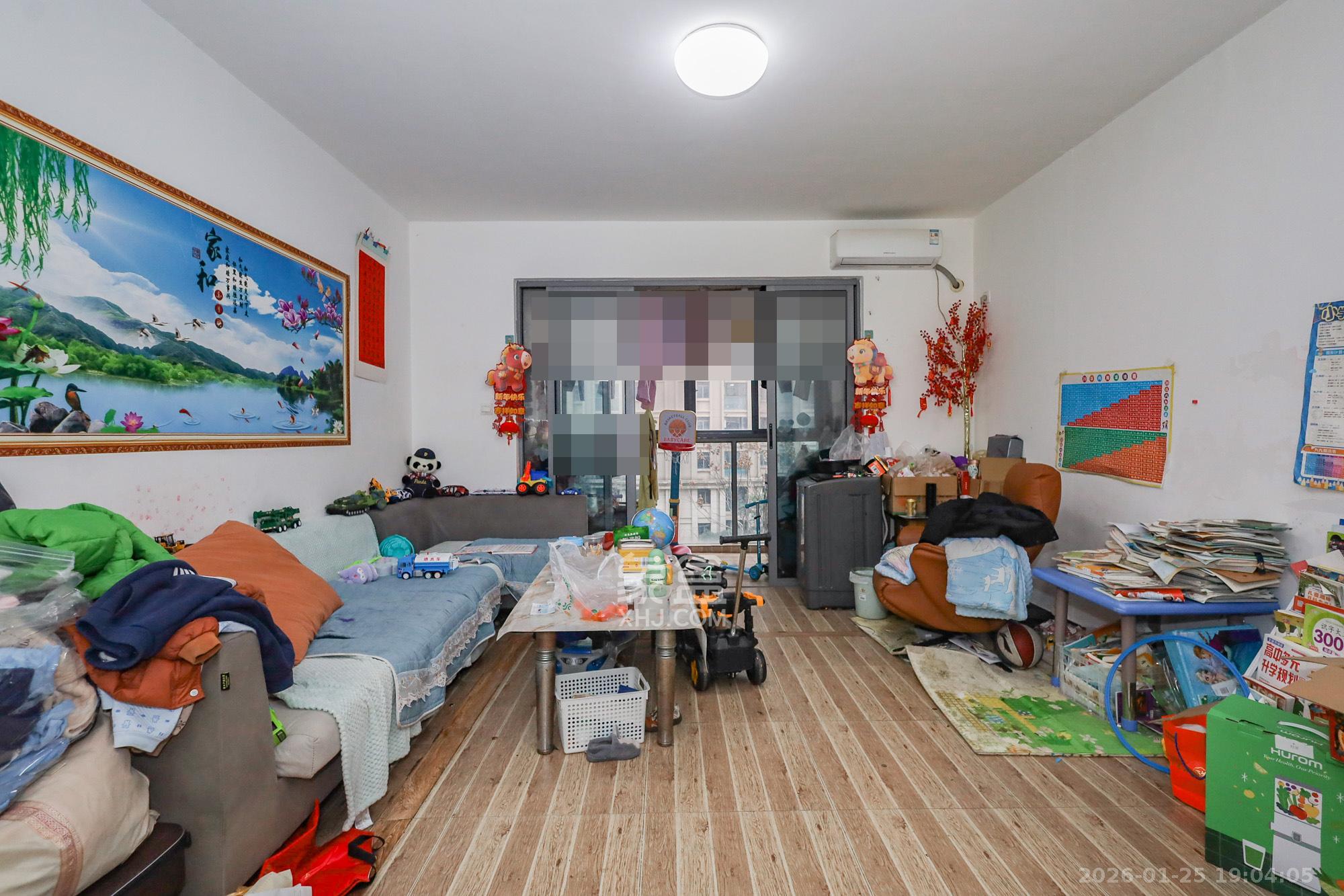 八方小区C区  1室2厅2卫    405.0万