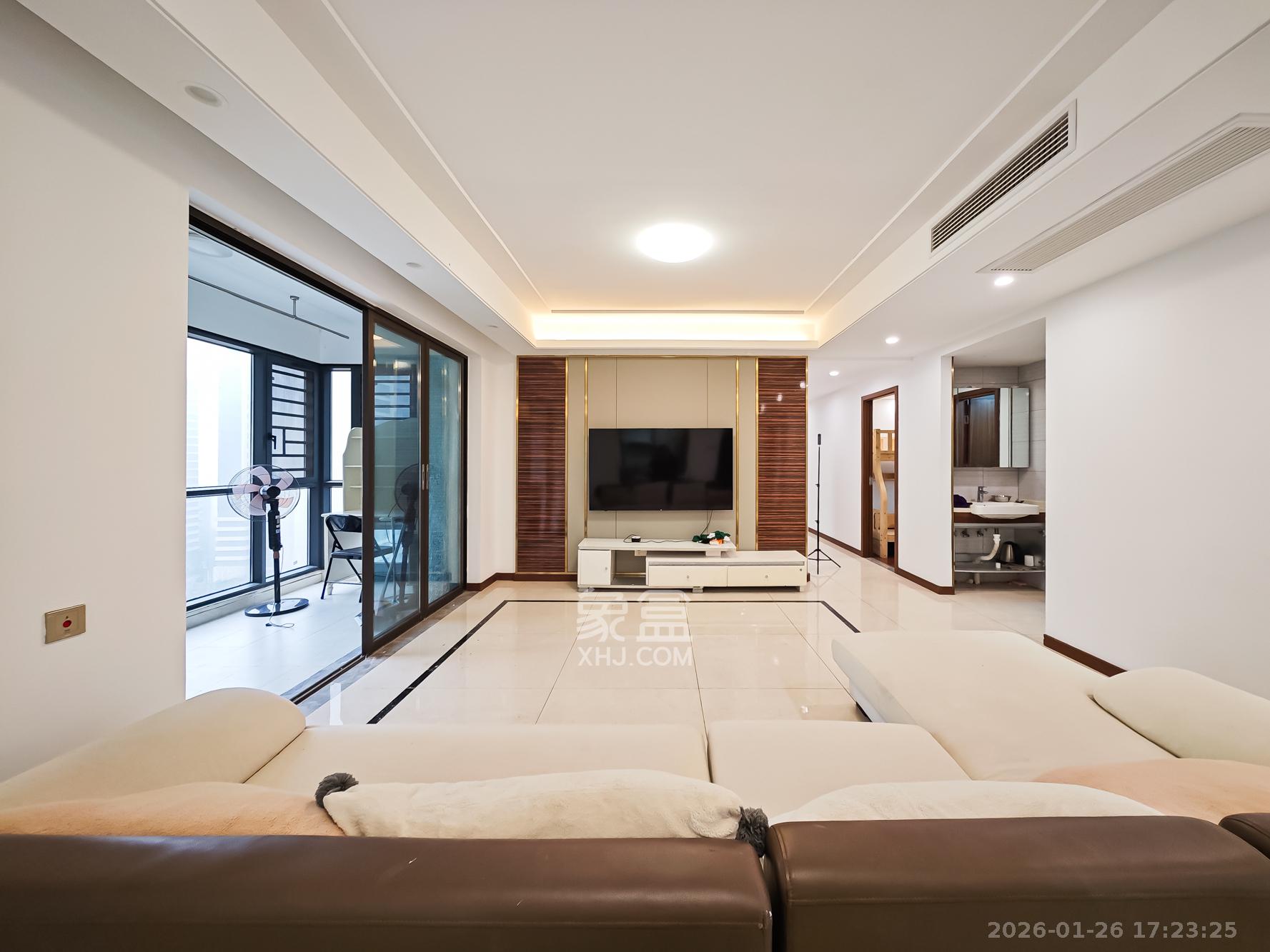 中欣楚天御府E区  4室2厅2卫    159.8万