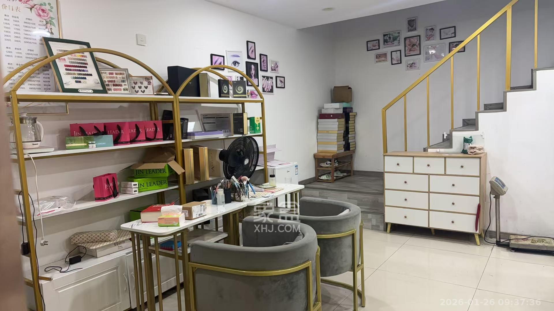 达美D6区   35.0㎡      1500.0元/月室内图