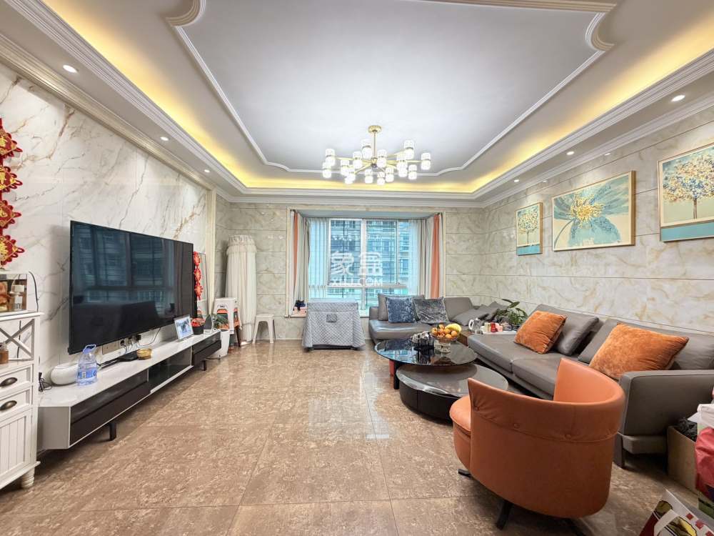 四季花园  4室2厅2卫    74.8万