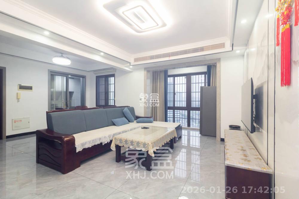 东方美地  4室2厅2卫    2800.0元/月