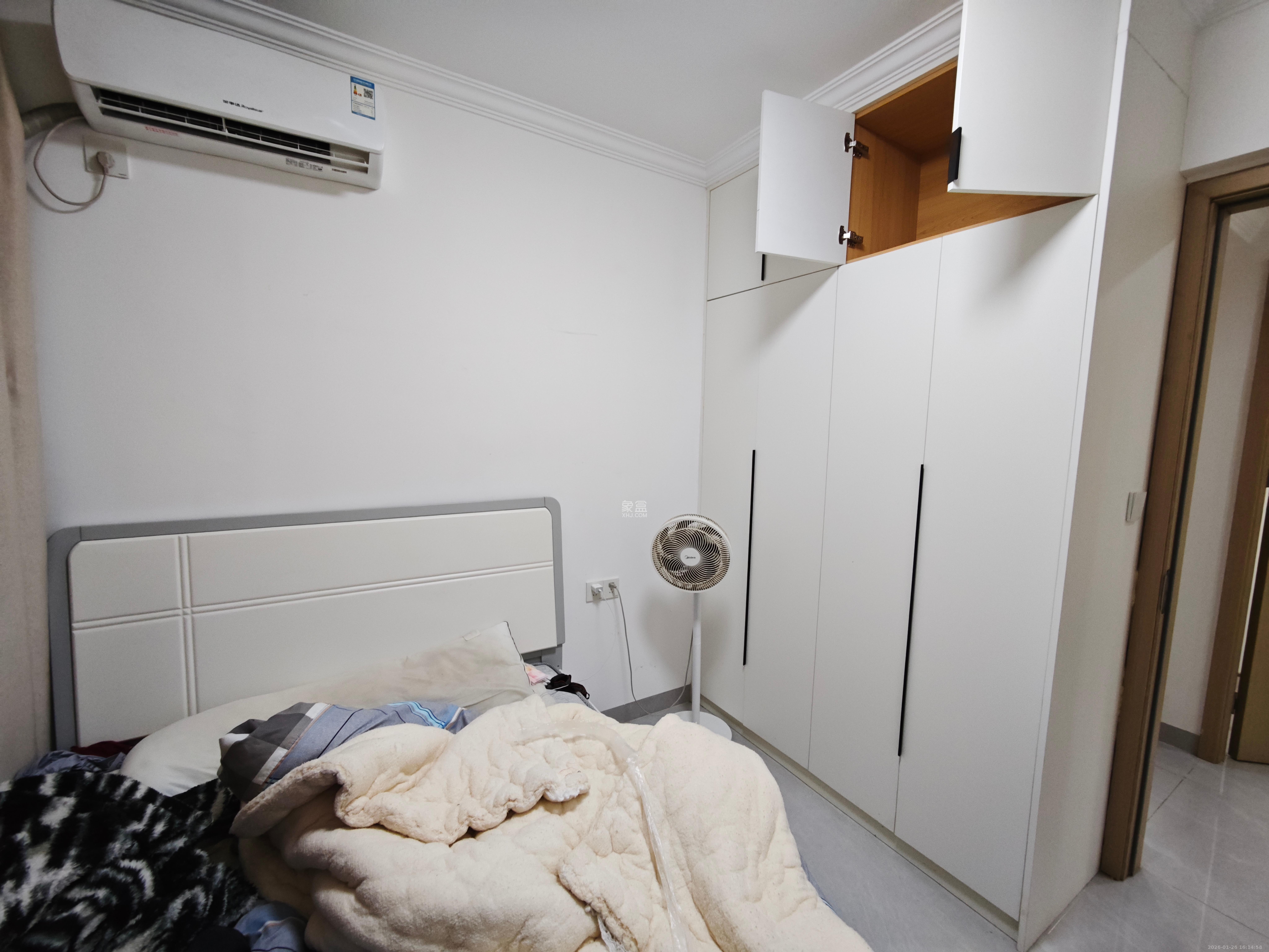 阳光城尚东湾凌云府  3室2厅2卫    2800.0元/月室内图