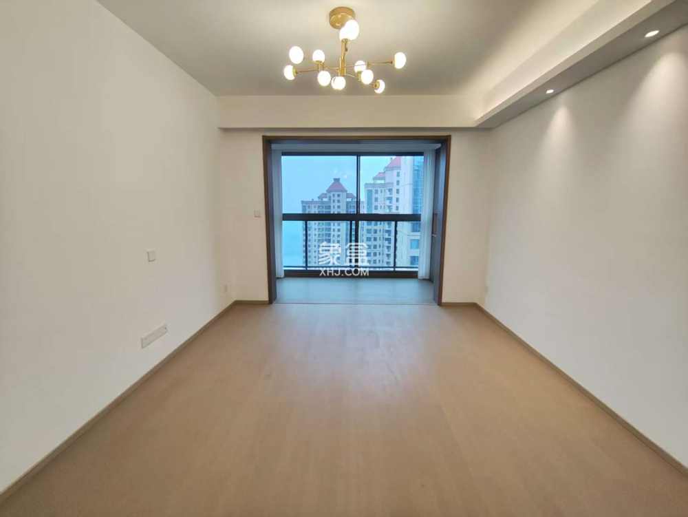 晋合湘水湾七期  4室2厅2卫    118.0万