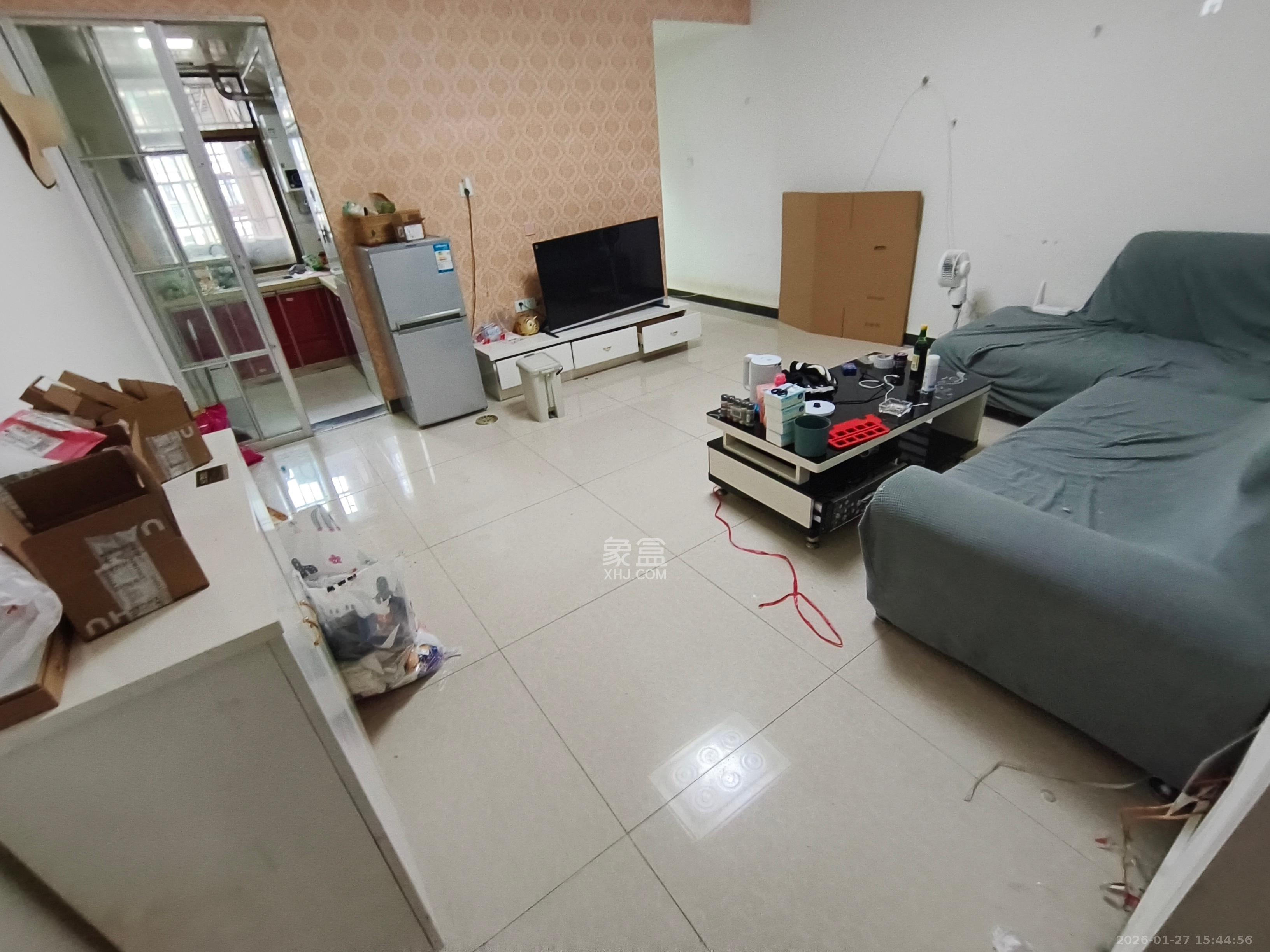 君悦紫园  1室1厅1卫    1600.0元/月